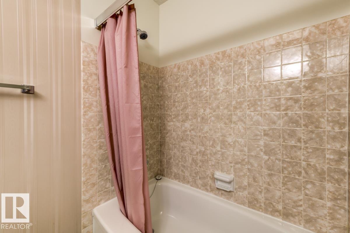 Photo 26 at 15232 121 Street NW, Caernarvon, Edmonton