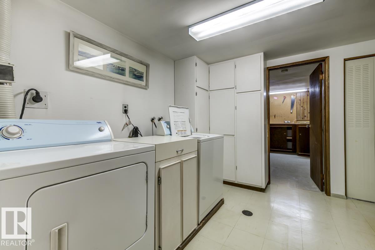 Photo 33 at 15232 121 Street NW, Caernarvon, Edmonton