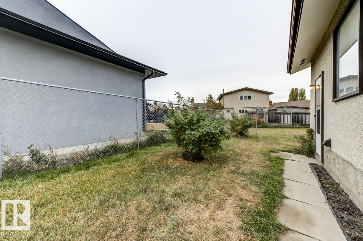 Photo 42 at 15232 121 Street NW, Caernarvon, Edmonton