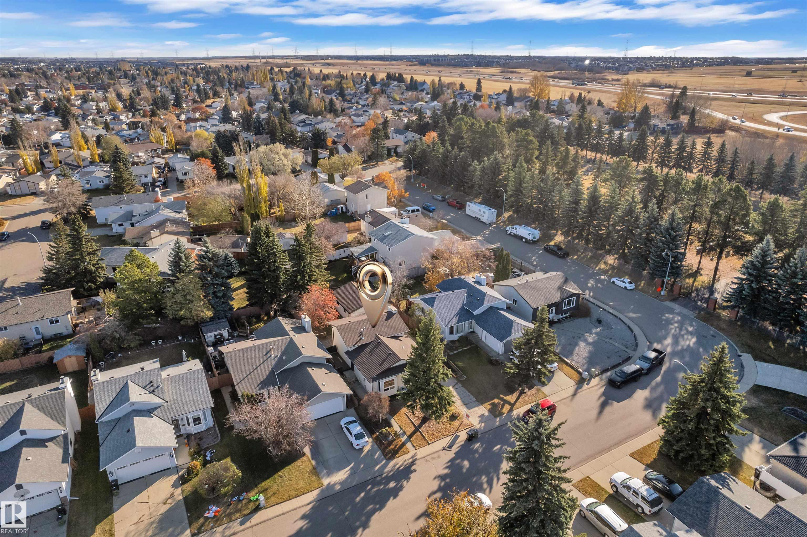 Photo 28 at 1111 49a Street NW, Crawford Plains, Edmonton