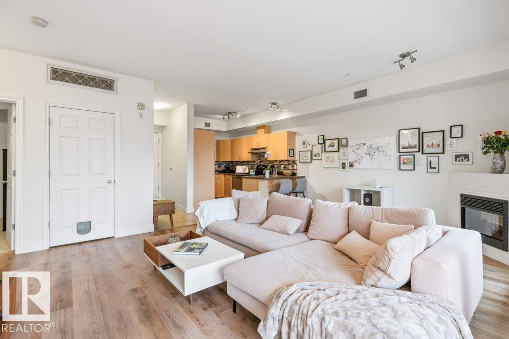 Photo 12 at 405 - 10606 102 Avenue NW, Downtown, Edmonton