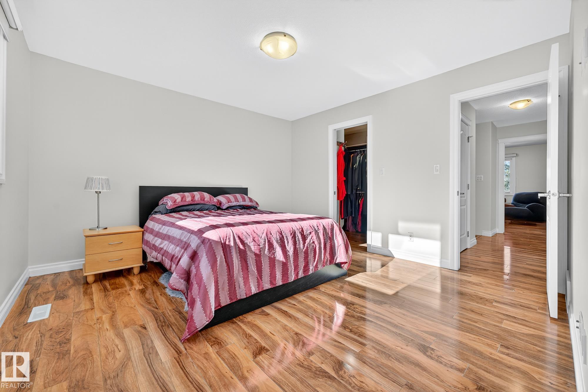 Photo 21 at 8543 81 Avenue NW, King Edward Park, Edmonton