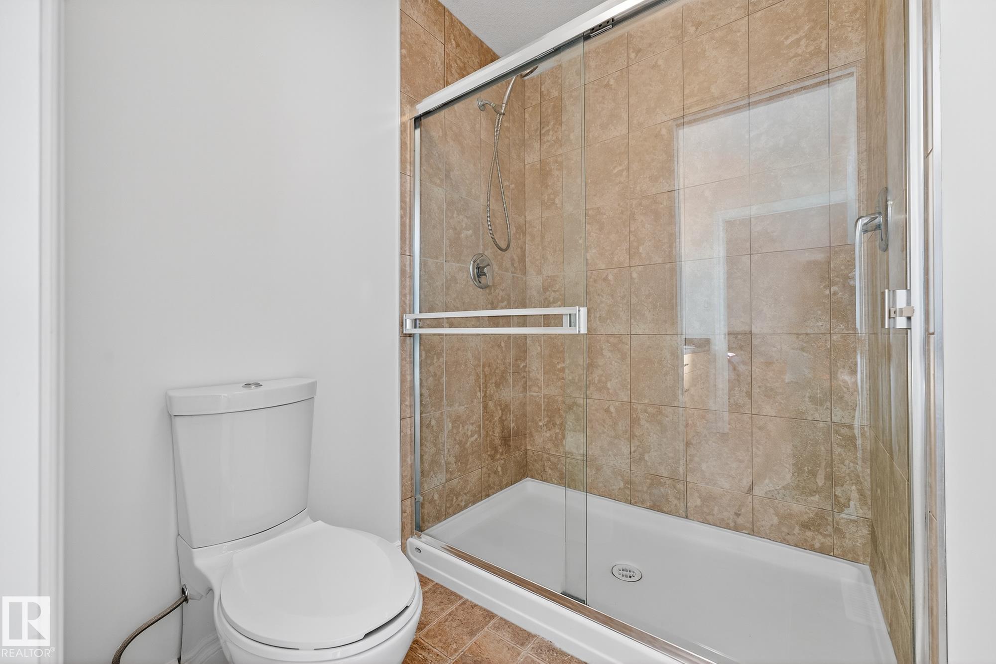 Photo 24 at 8543 81 Avenue NW, King Edward Park, Edmonton