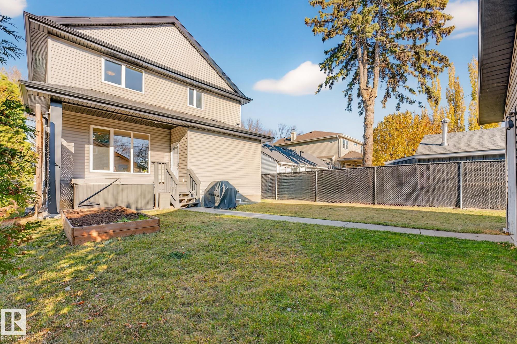 Photo 42 at 8543 81 Avenue NW, King Edward Park, Edmonton