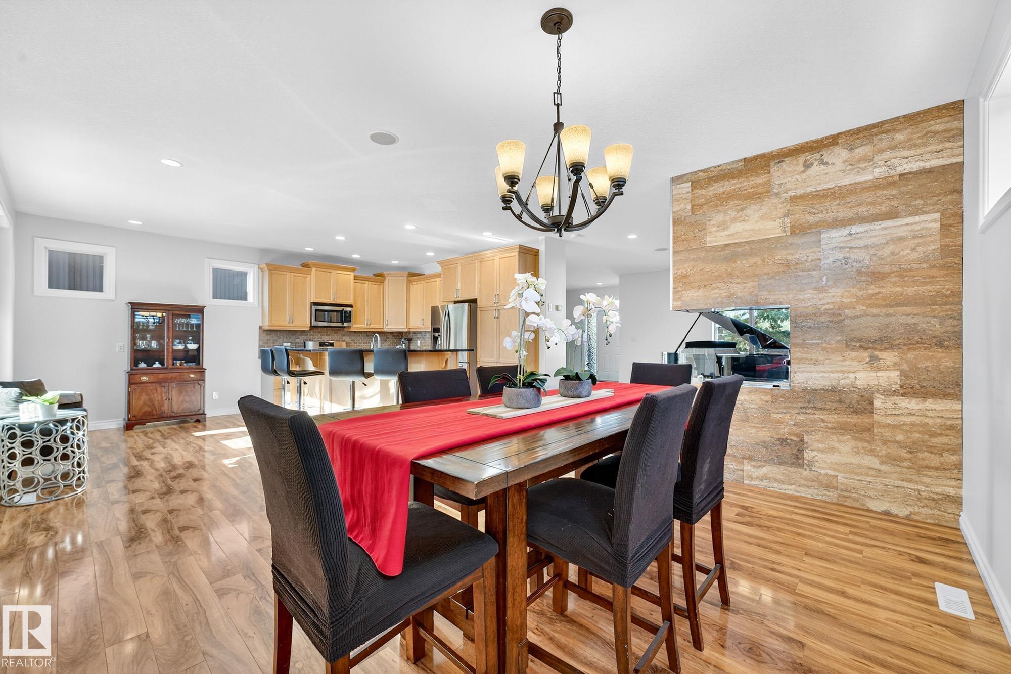 Photo 10 at 8543 81 Avenue NW, King Edward Park, Edmonton