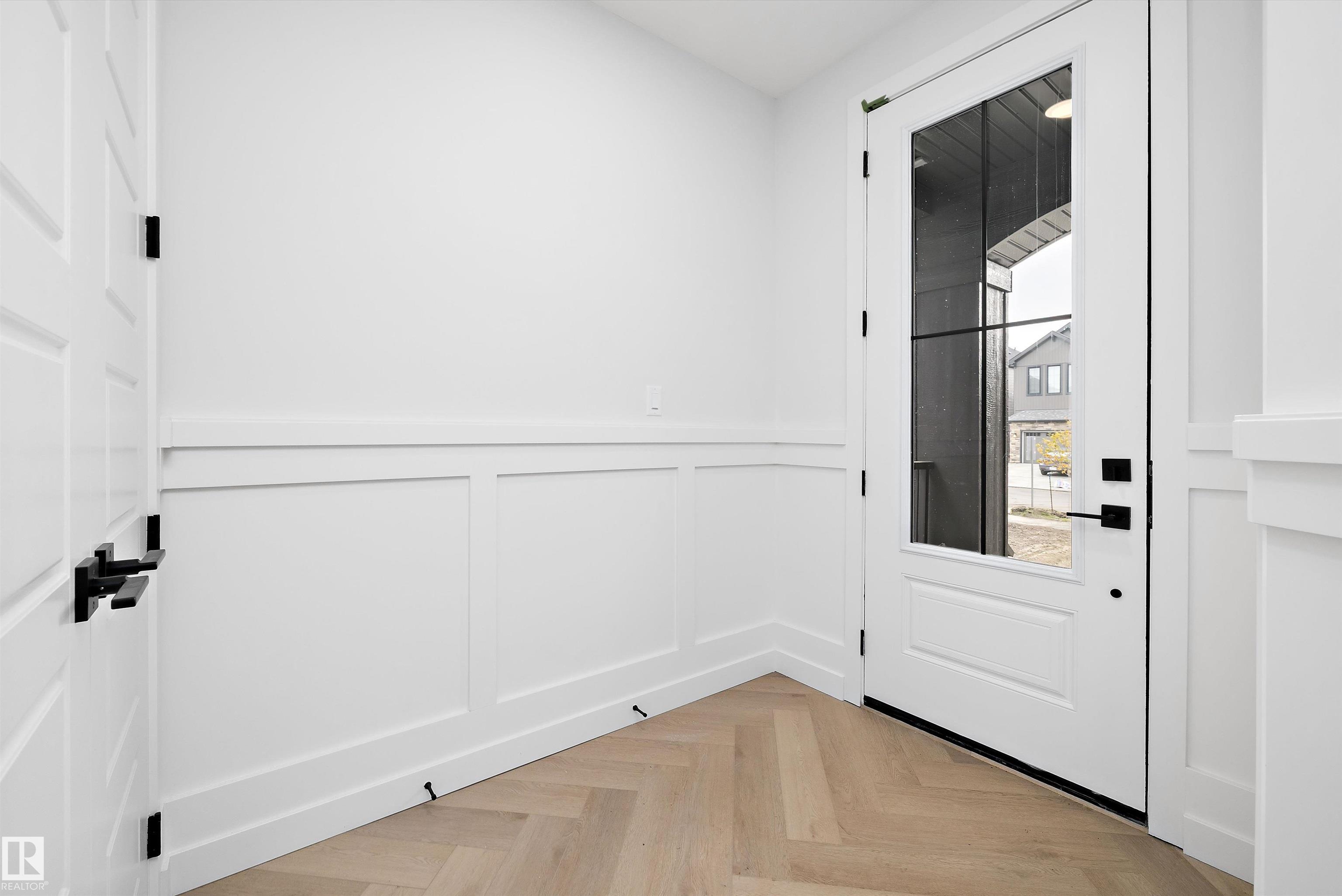 Photo 2 at 32 Cannes Cove, Chérot, St. Albert