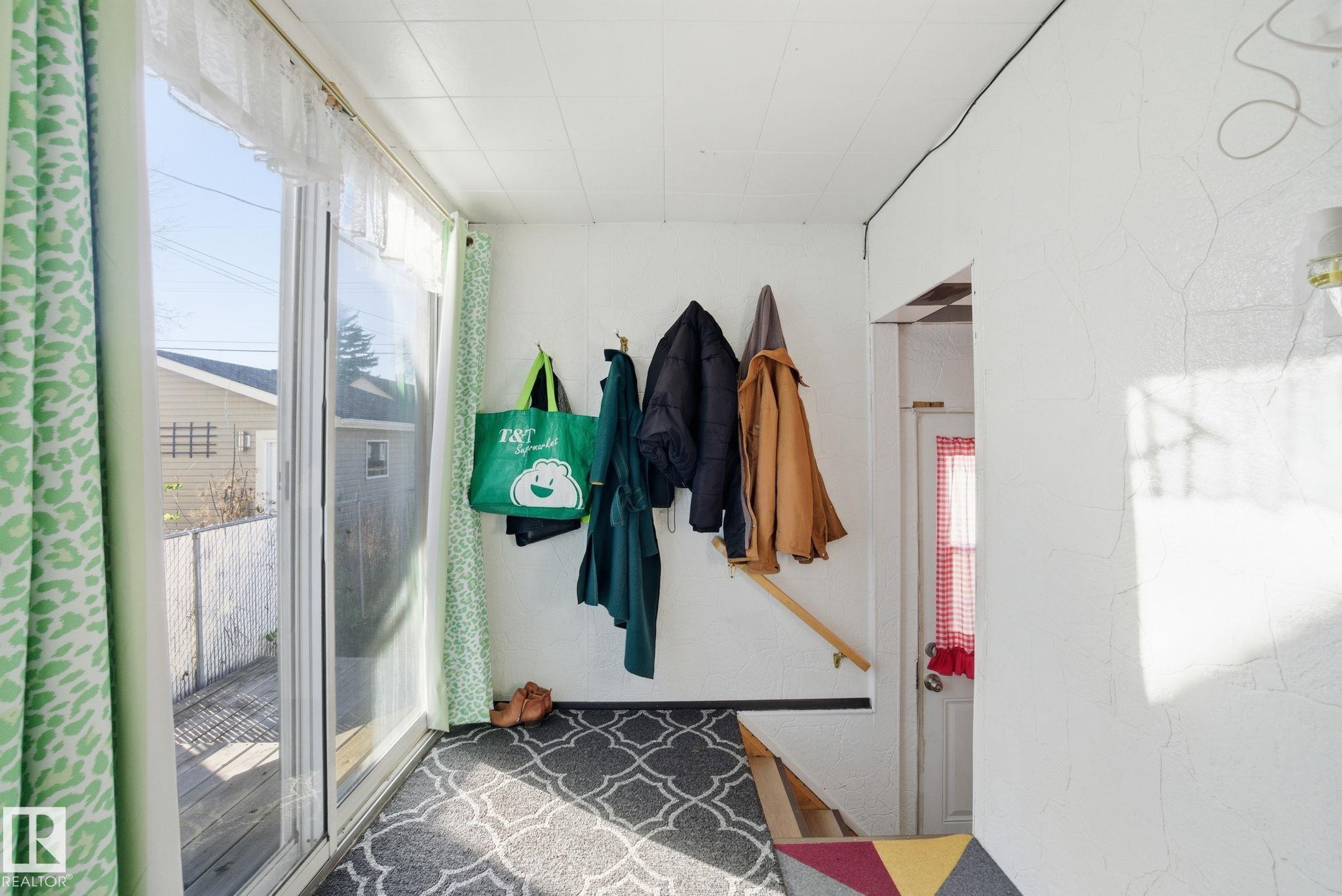 Photo 14 at 11514 92 Street NW, Alberta Avenue, Edmonton