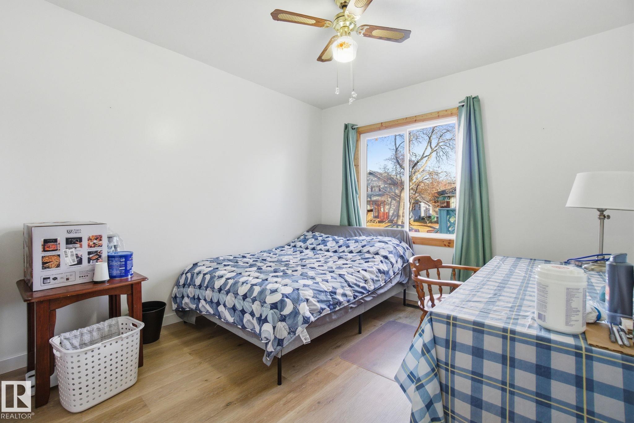 Photo 15 at 11514 92 Street NW, Alberta Avenue, Edmonton