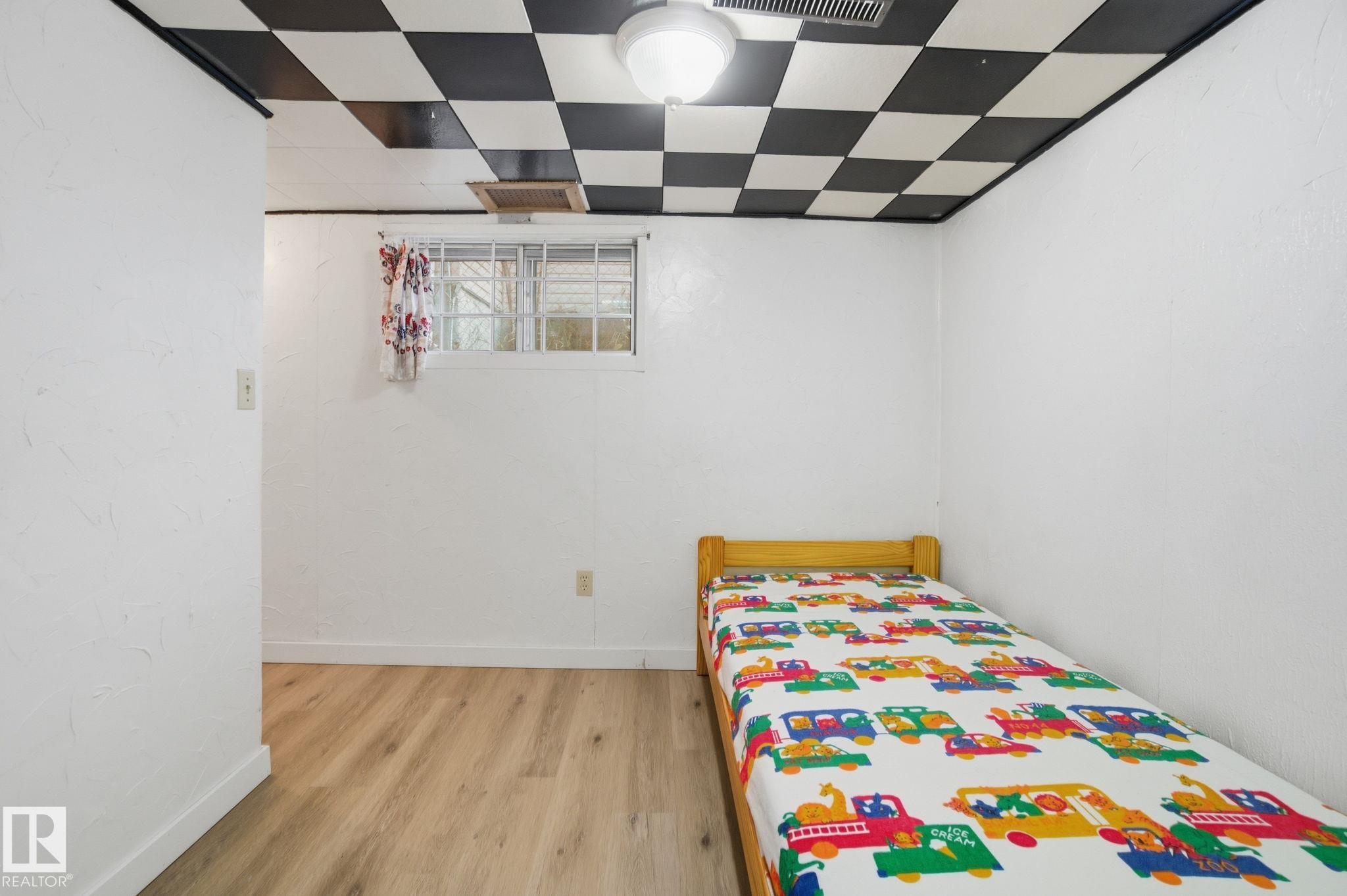 Photo 34 at 11514 92 Street NW, Alberta Avenue, Edmonton