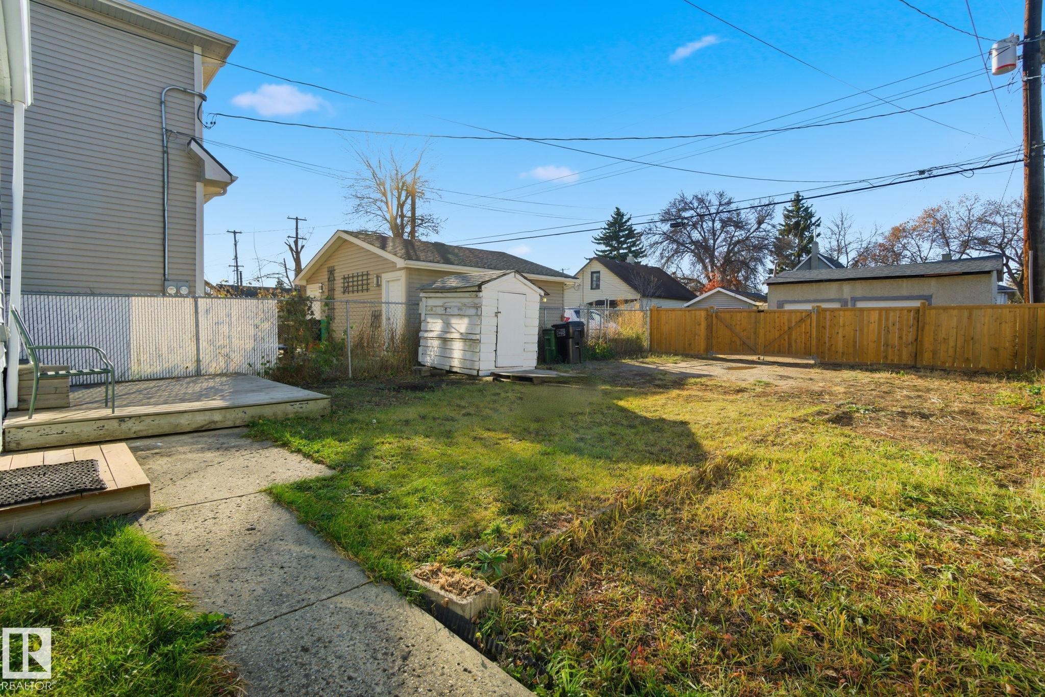 Photo 41 at 11514 92 Street NW, Alberta Avenue, Edmonton