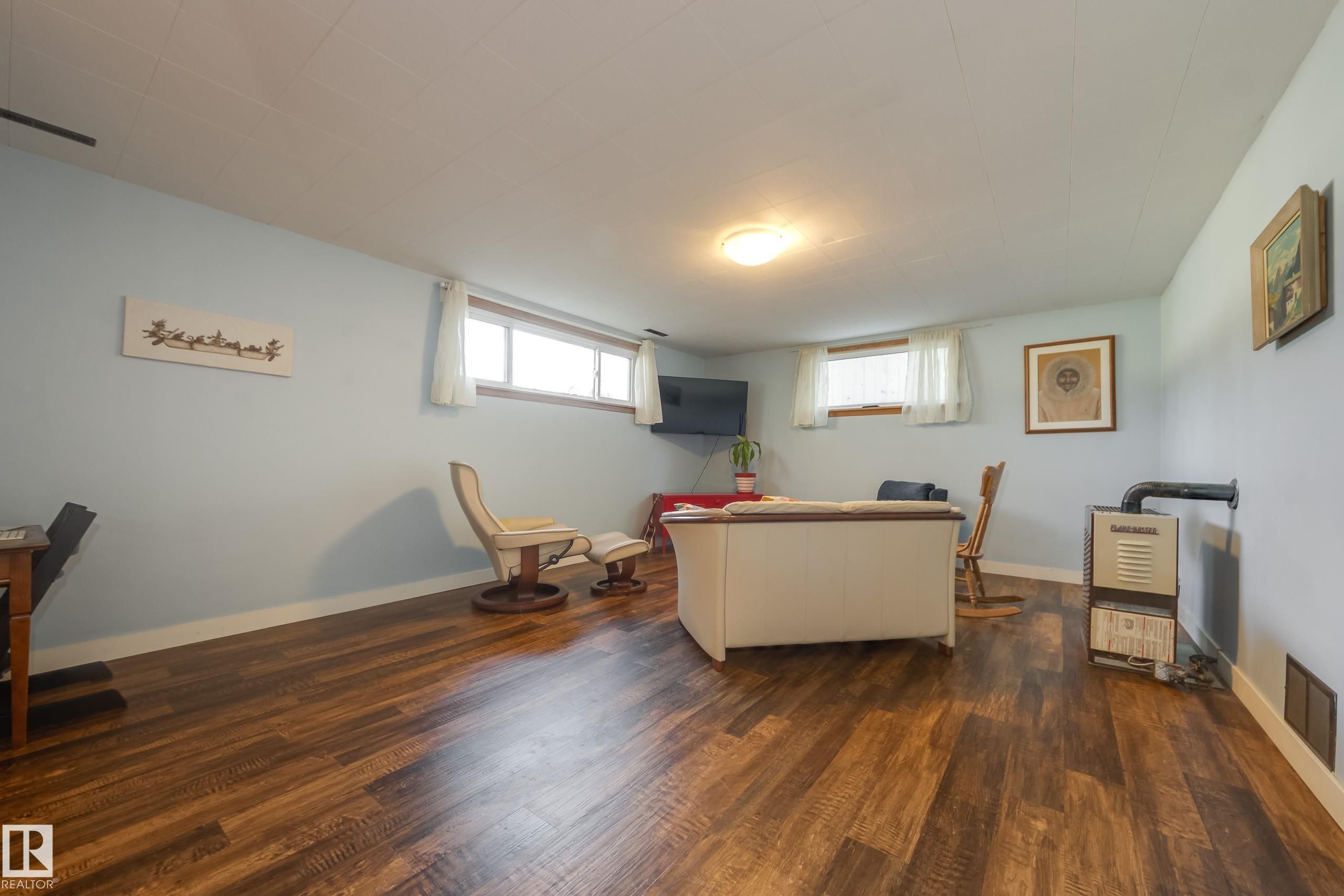 Photo 24 at 9651 66 Avenue NW, Hazeldean, Edmonton