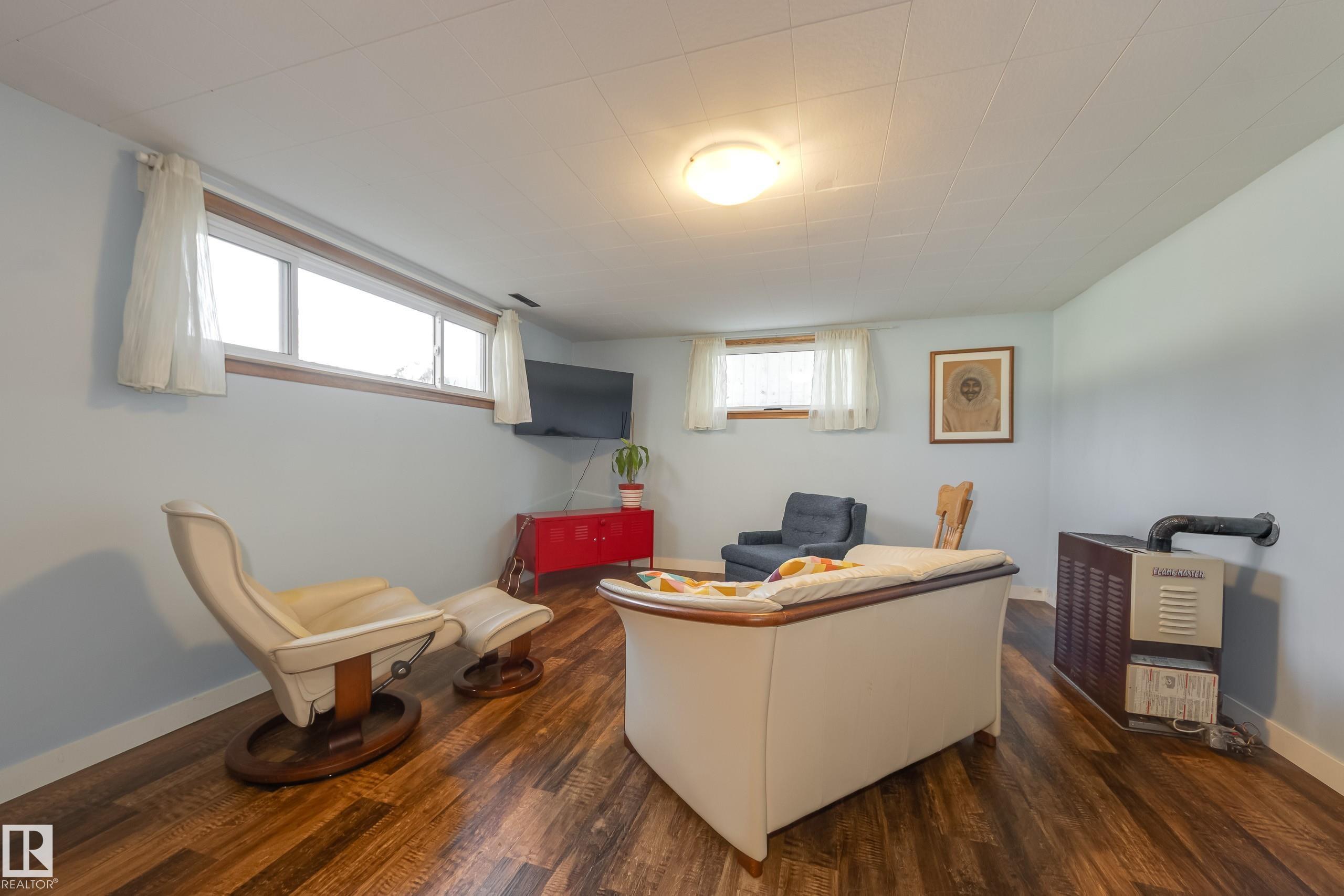 Photo 25 at 9651 66 Avenue NW, Hazeldean, Edmonton