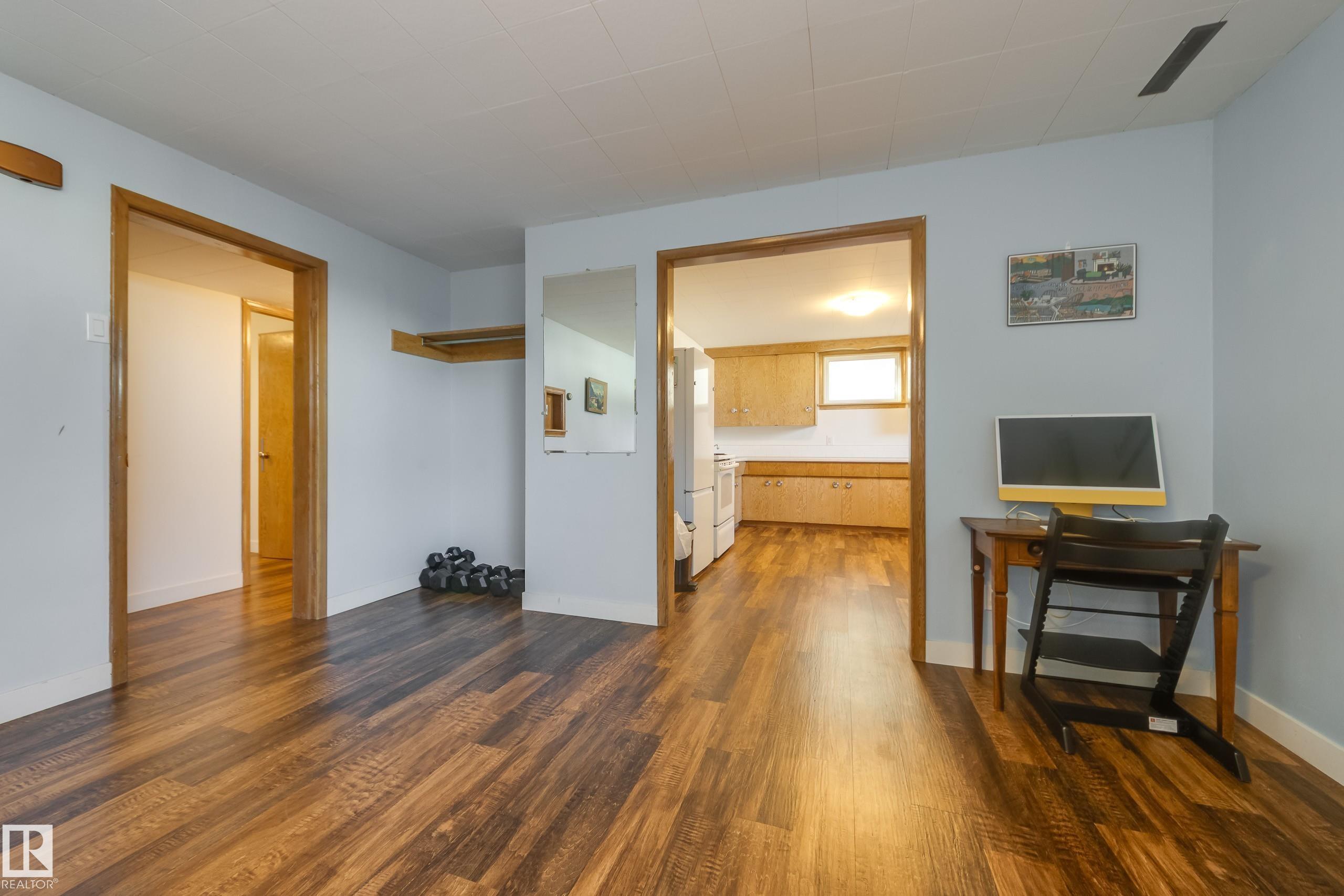 Photo 27 at 9651 66 Avenue NW, Hazeldean, Edmonton