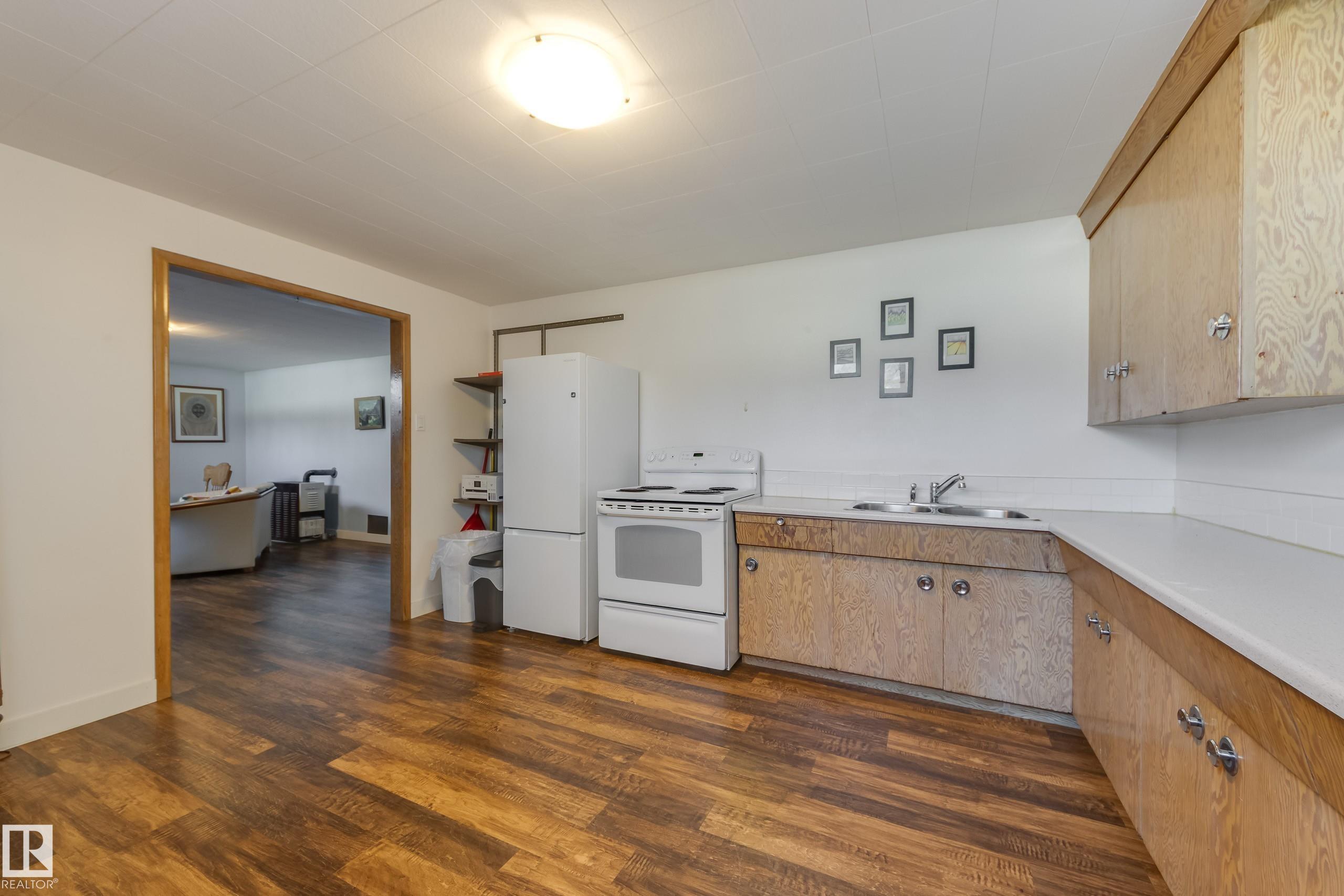 Photo 29 at 9651 66 Avenue NW, Hazeldean, Edmonton