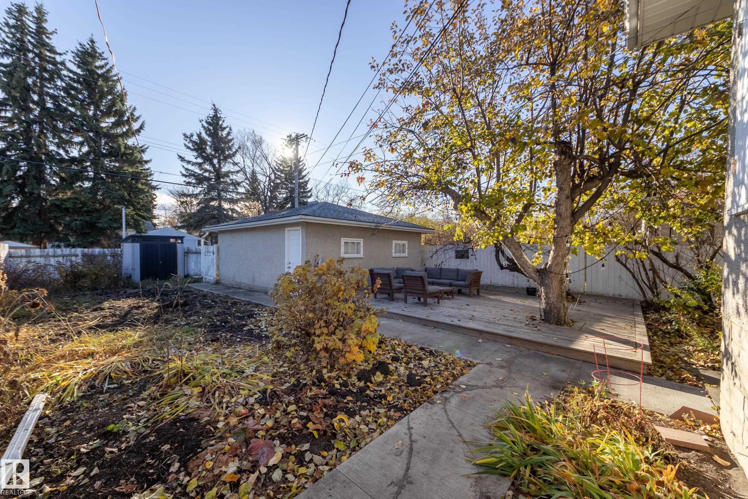 Photo 35 at 9651 66 Avenue NW, Hazeldean, Edmonton