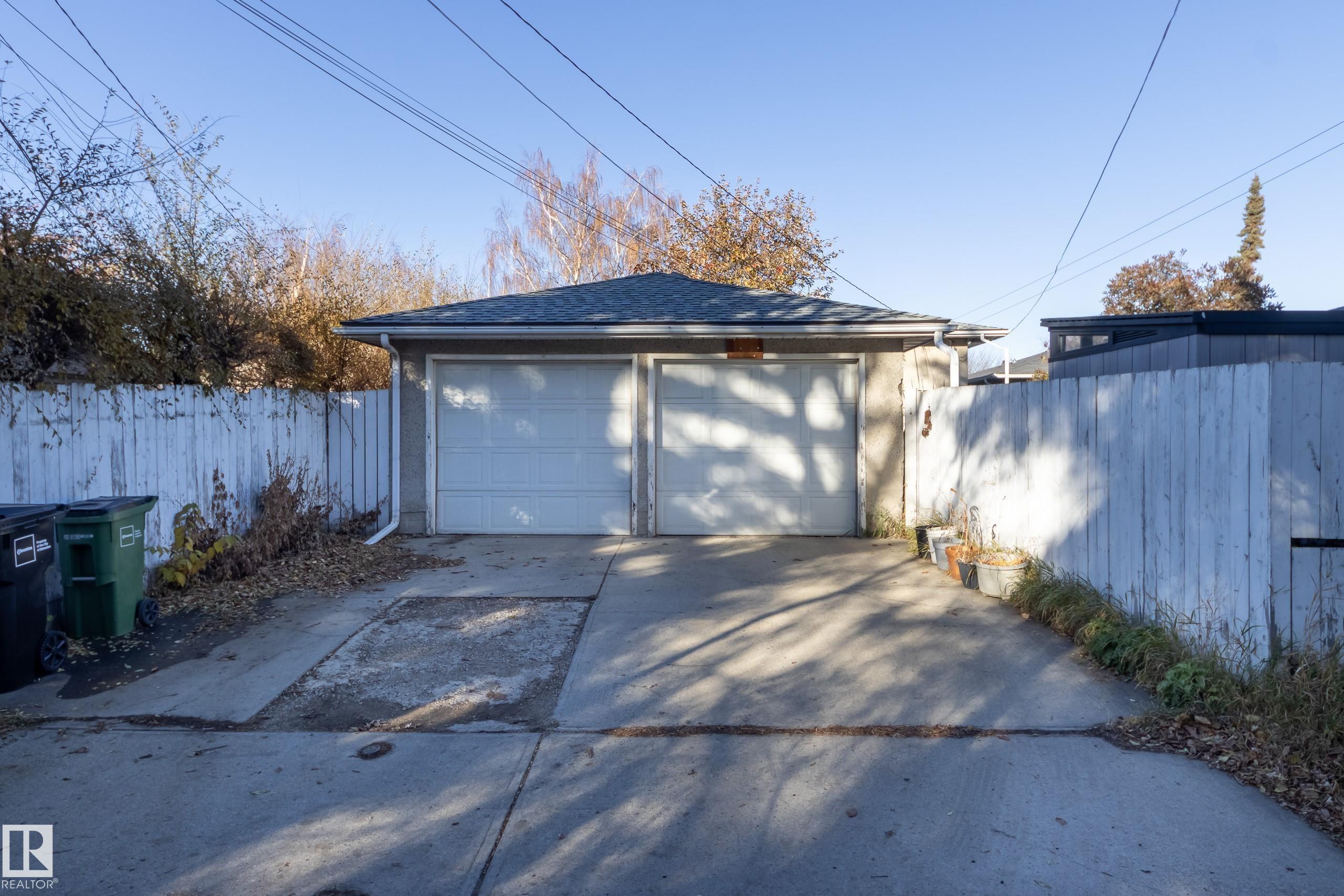 Photo 39 at 9651 66 Avenue NW, Hazeldean, Edmonton