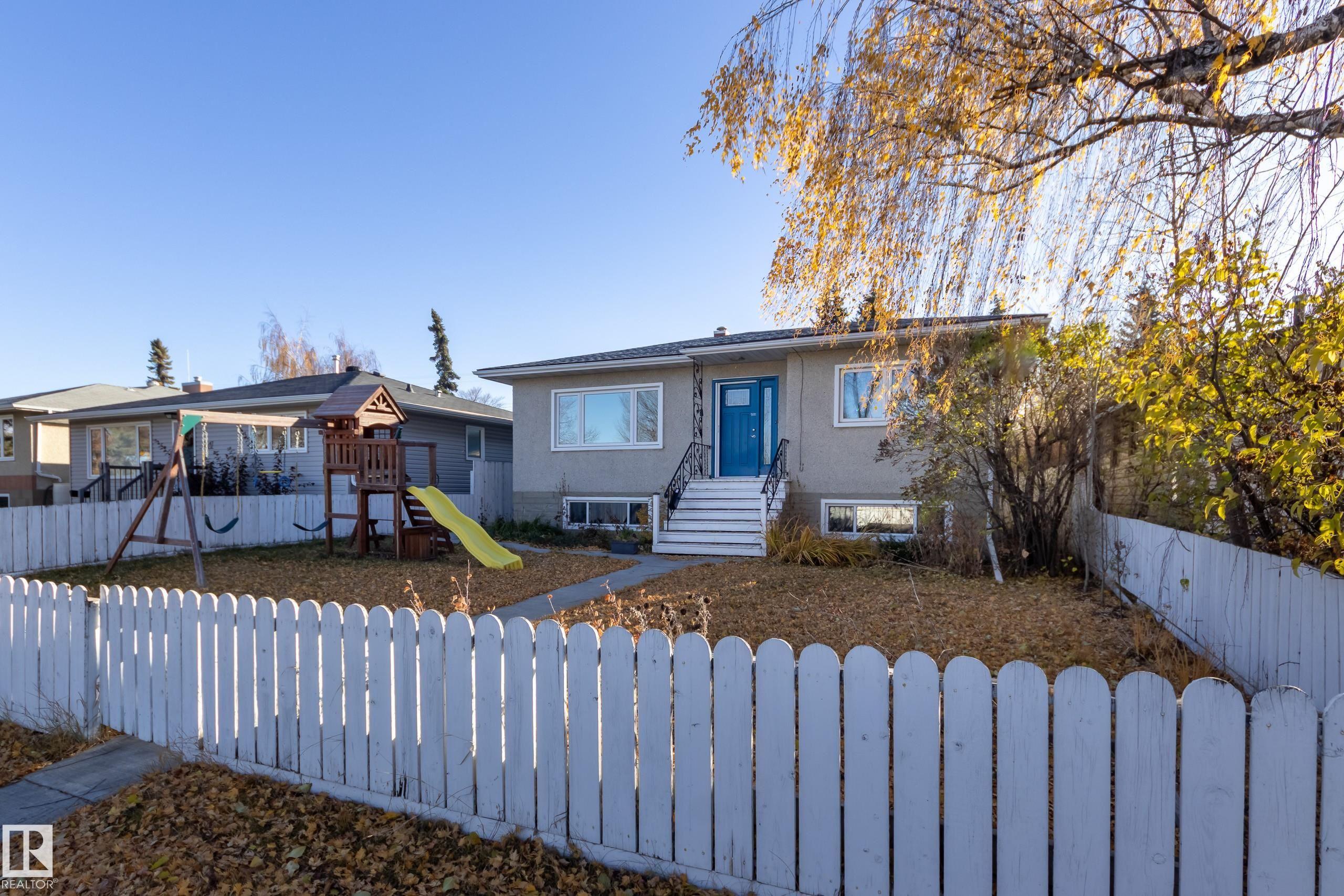 Photo 40 at 9651 66 Avenue NW, Hazeldean, Edmonton