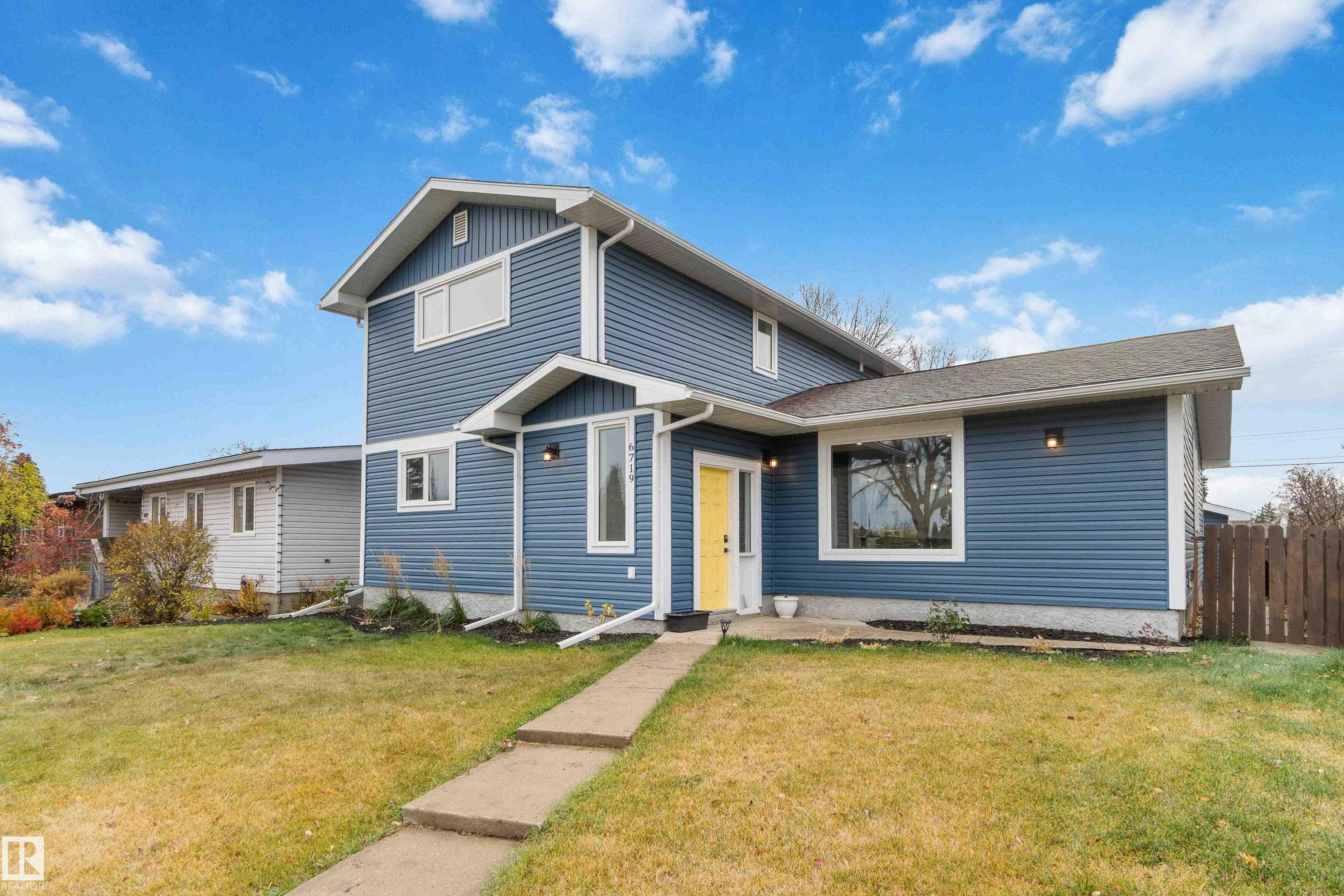 Photo 2 at 6719 95 Avenue NW, Ottewell, Edmonton