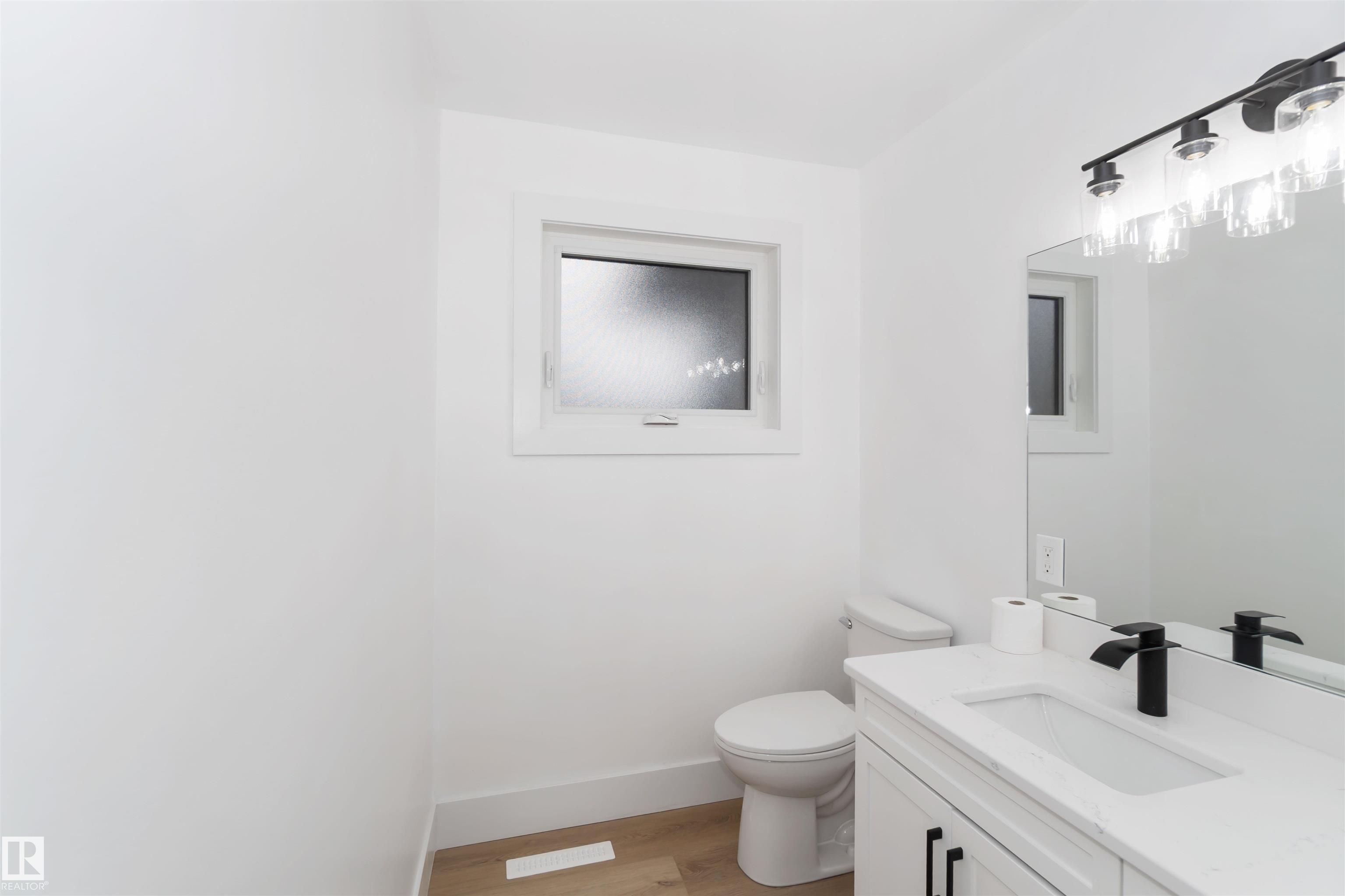 Photo 19 at 6719 95 Avenue NW, Ottewell, Edmonton