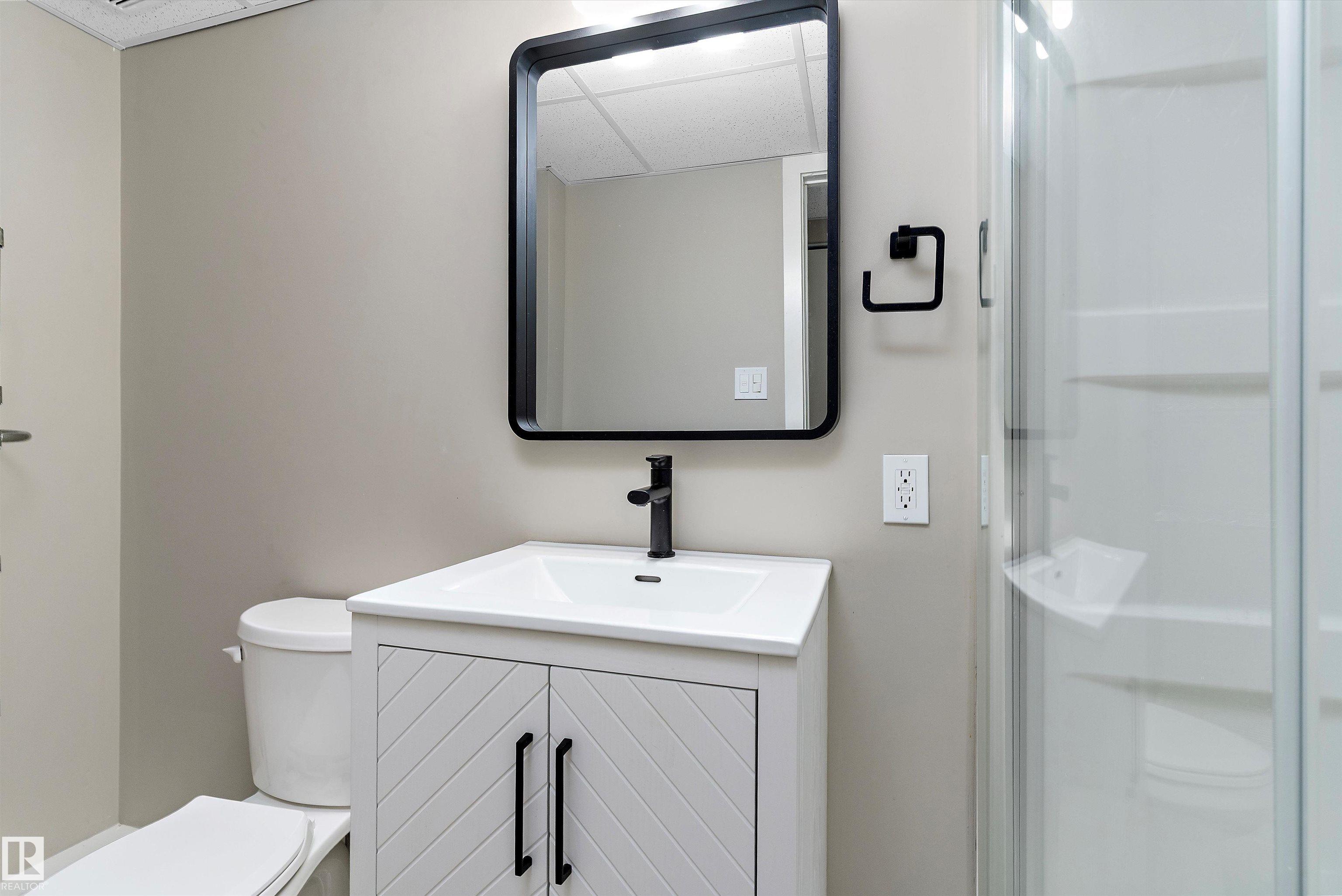 Photo 31 at 10157 145 Street NW, Grovenor, Edmonton