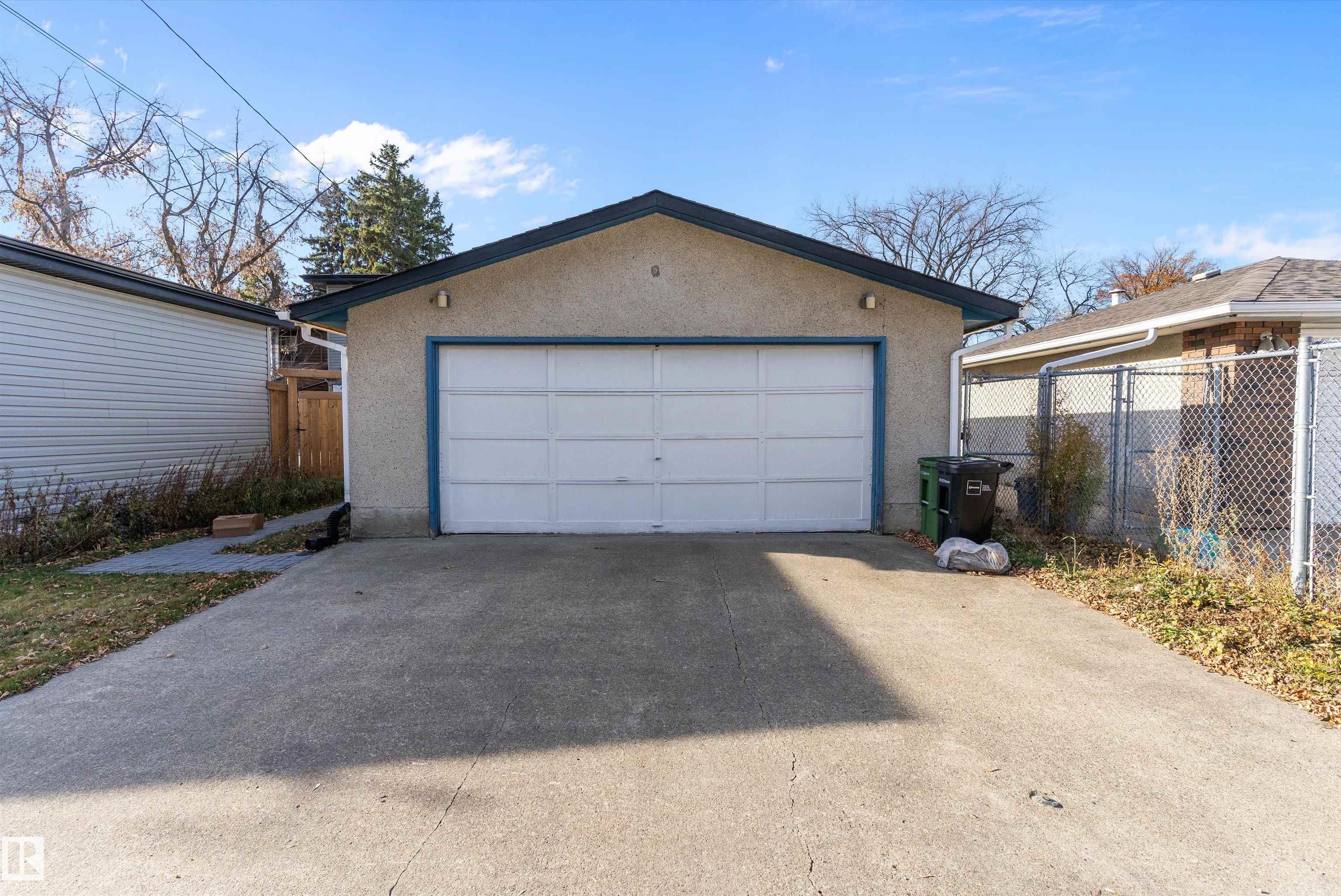 Photo 39 at 10157 145 Street NW, Grovenor, Edmonton