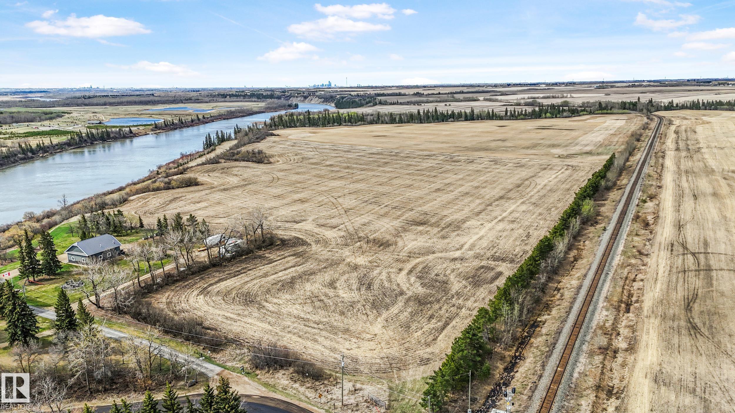 Old Fort Trail Lamoureux Drive, None, Rural Sturgeon County 