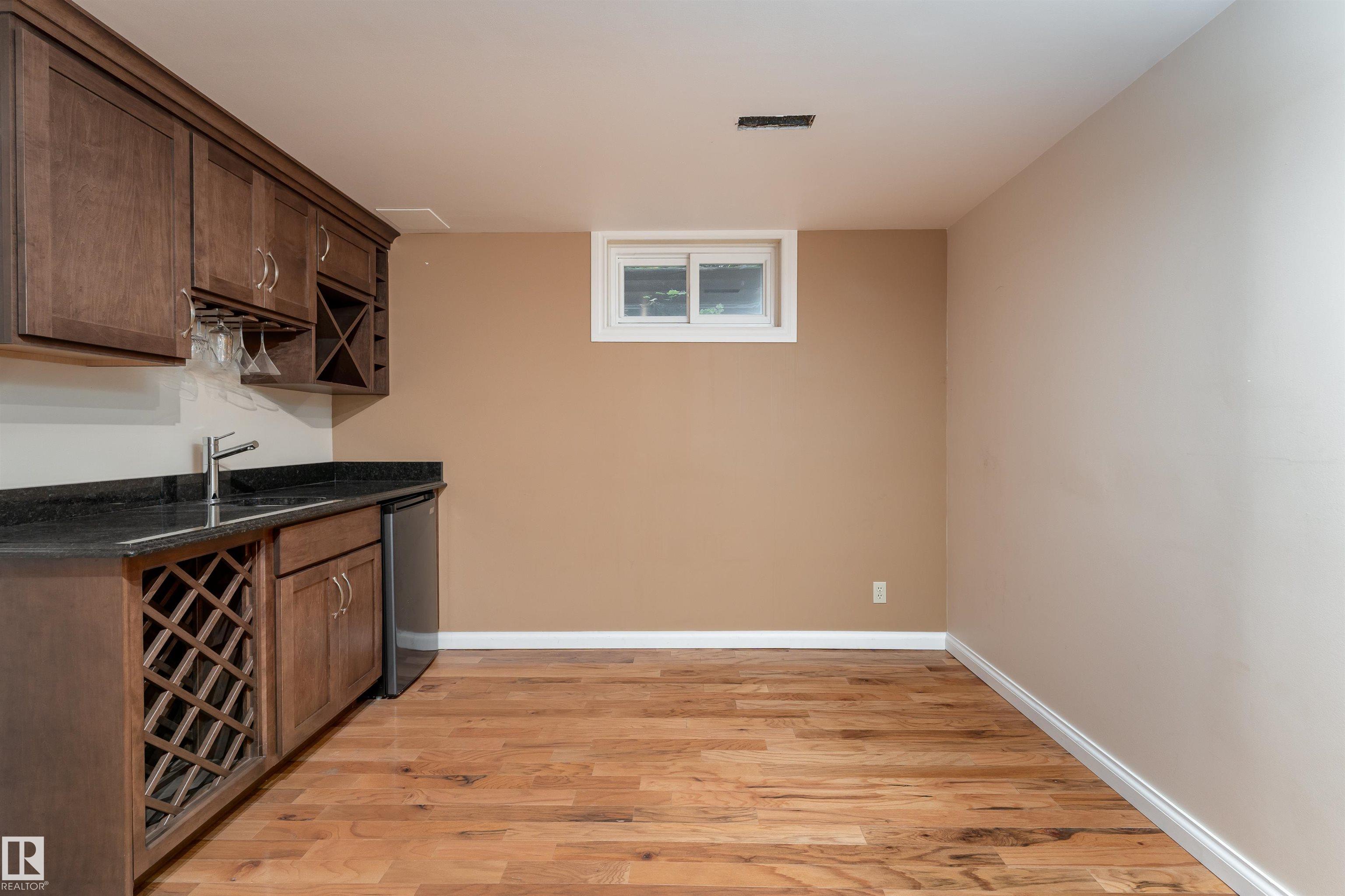 Photo 44 at 5310 39b Avenue NW, Greenview, Edmonton