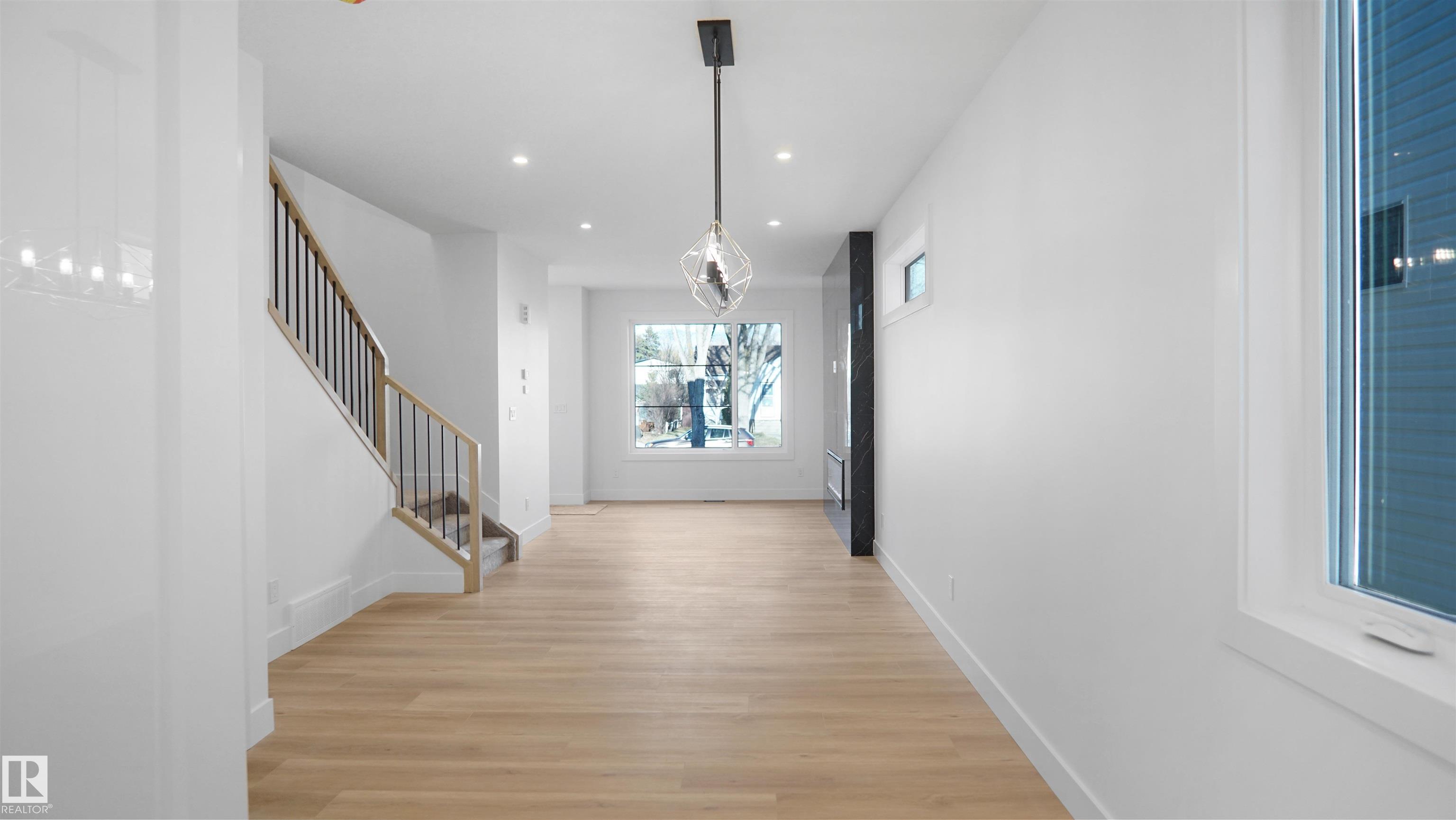 Photo 16 at 11708 126 Street NW, Inglewood, Edmonton