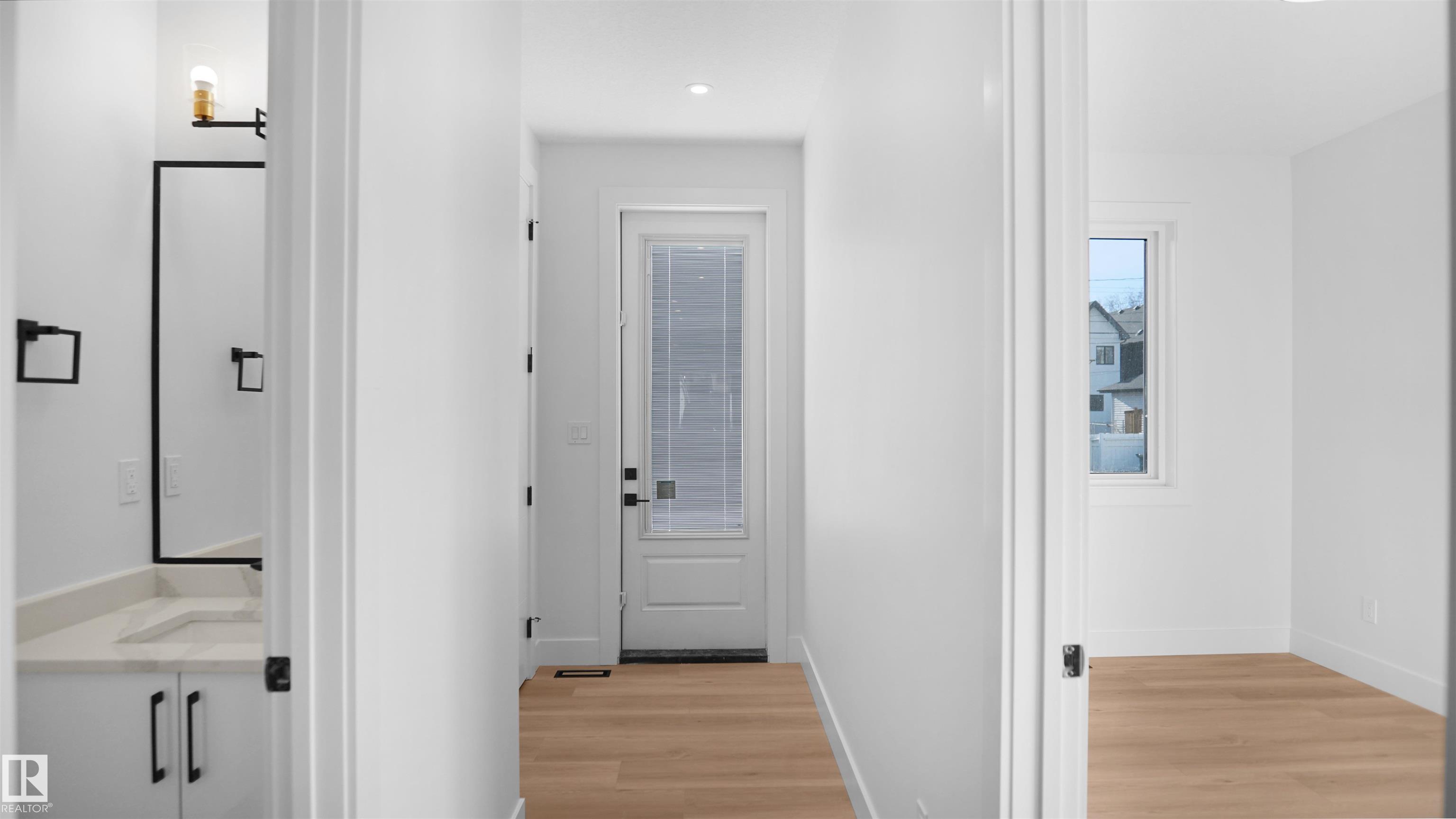 Photo 25 at 11708 126 Street NW, Inglewood, Edmonton