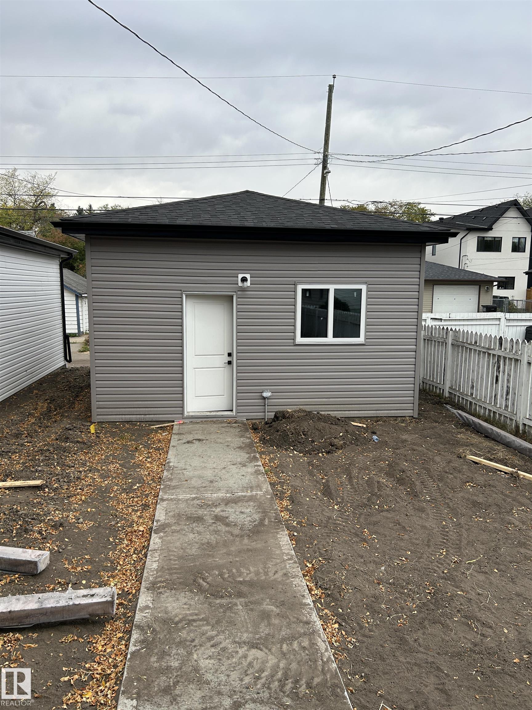 Photo 26 at 11708 126 Street NW, Inglewood, Edmonton