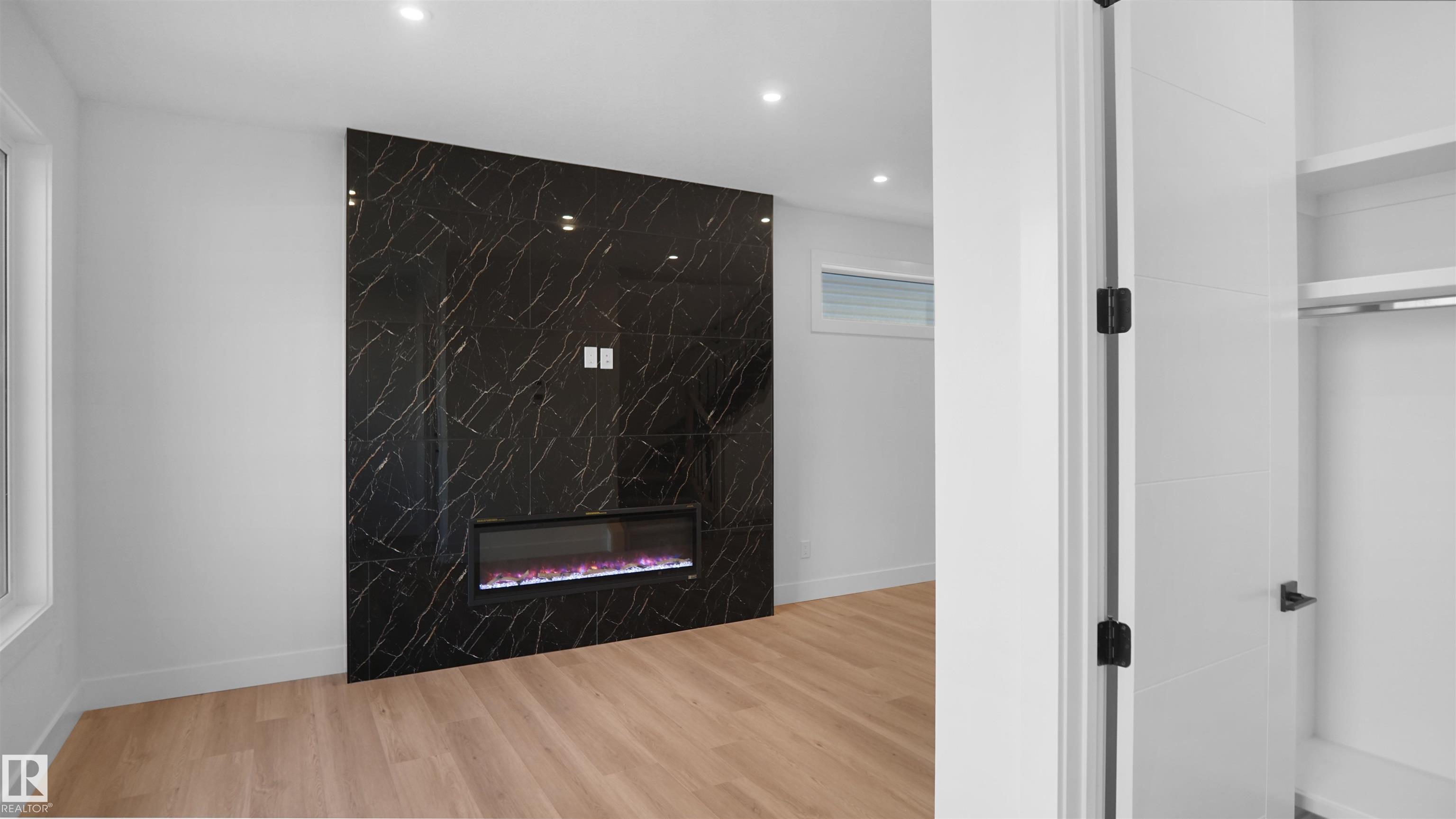 Photo 7 at 11708 126 Street NW, Inglewood, Edmonton