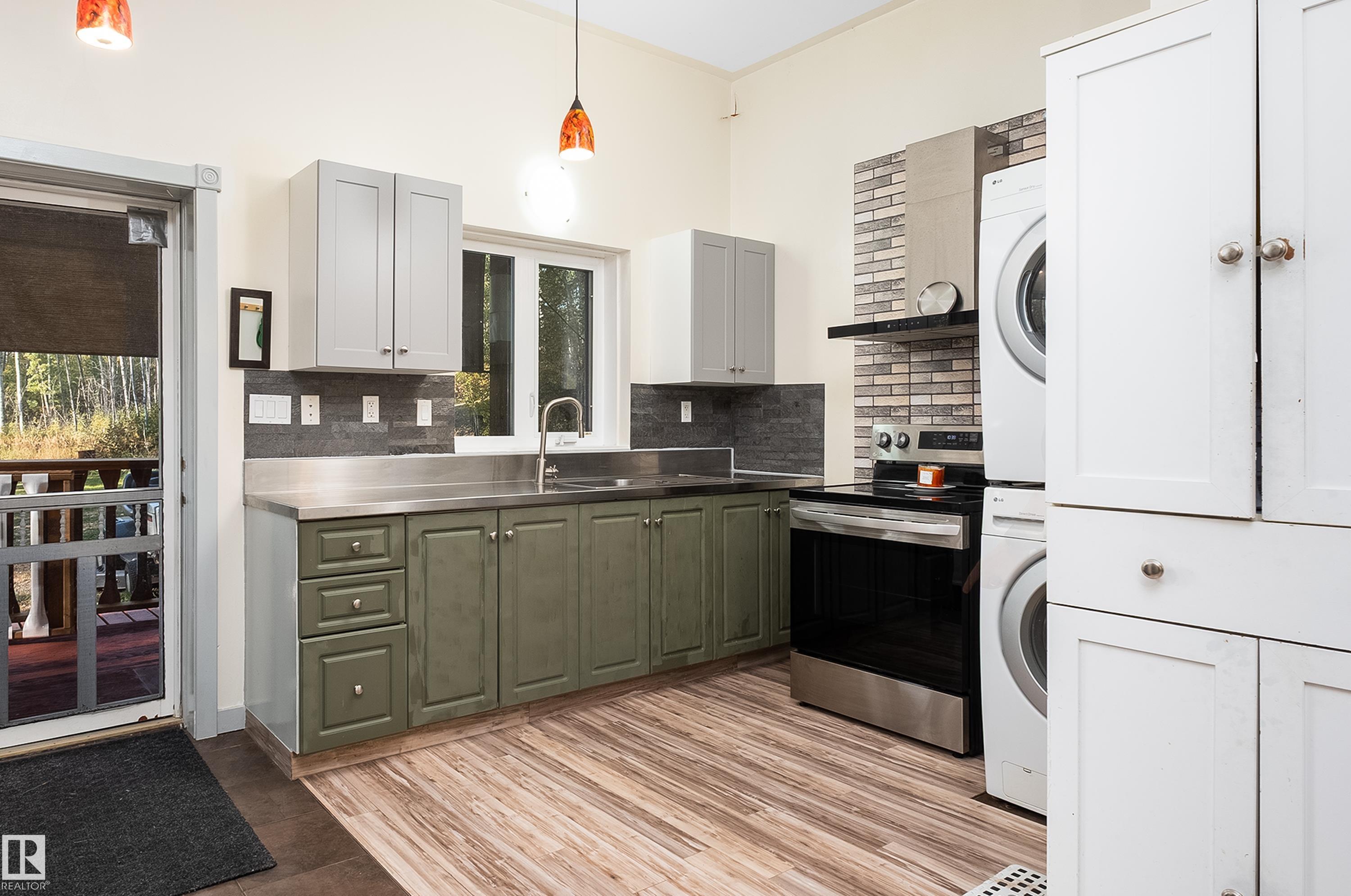 Photo 18 at 36 - 52229 Rge Road 25, Genesee Park, Rural Parkland County