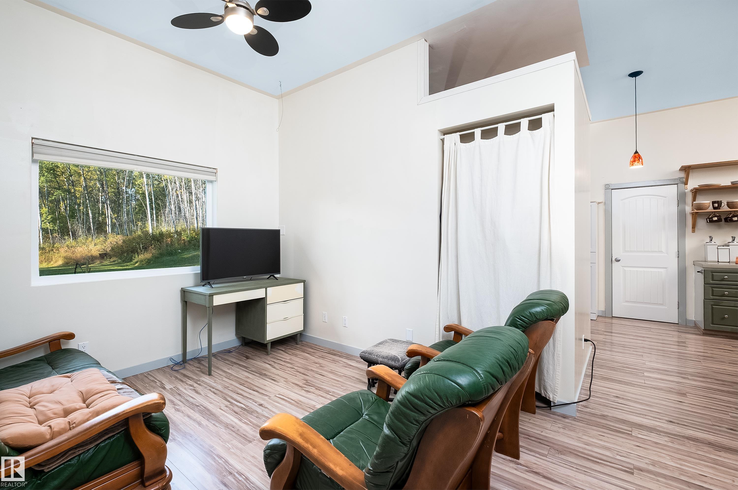 Photo 29 at 36 - 52229 Rge Road 25, Genesee Park, Rural Parkland County