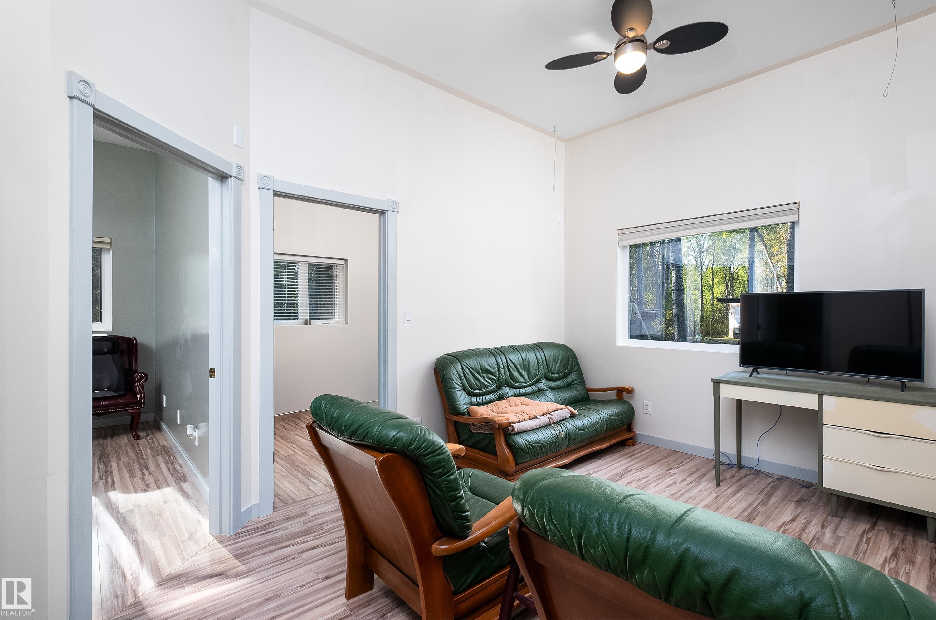 Photo 31 at 36 - 52229 Rge Road 25, Genesee Park, Rural Parkland County