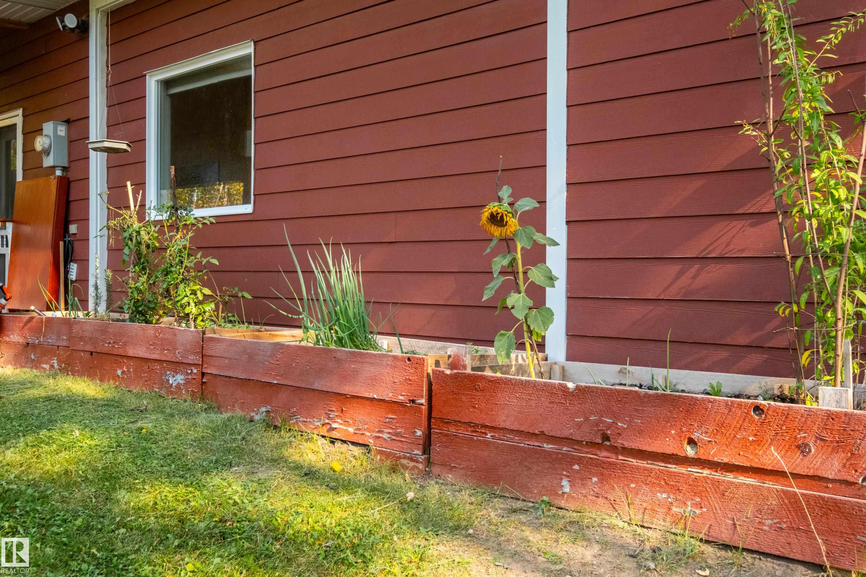 Photo 46 at 36 - 52229 Rge Road 25, Genesee Park, Rural Parkland County