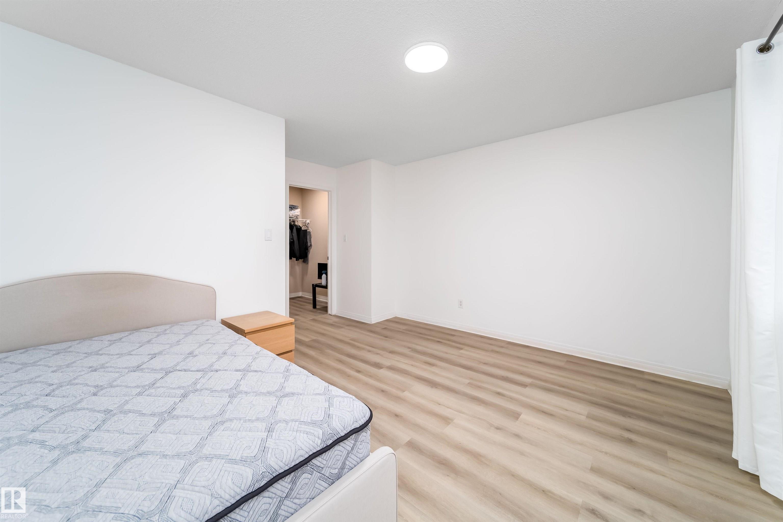 Photo 12 at 30 - 130 Hyndman Crescent NW, River Valley Hermitage, Edmonton