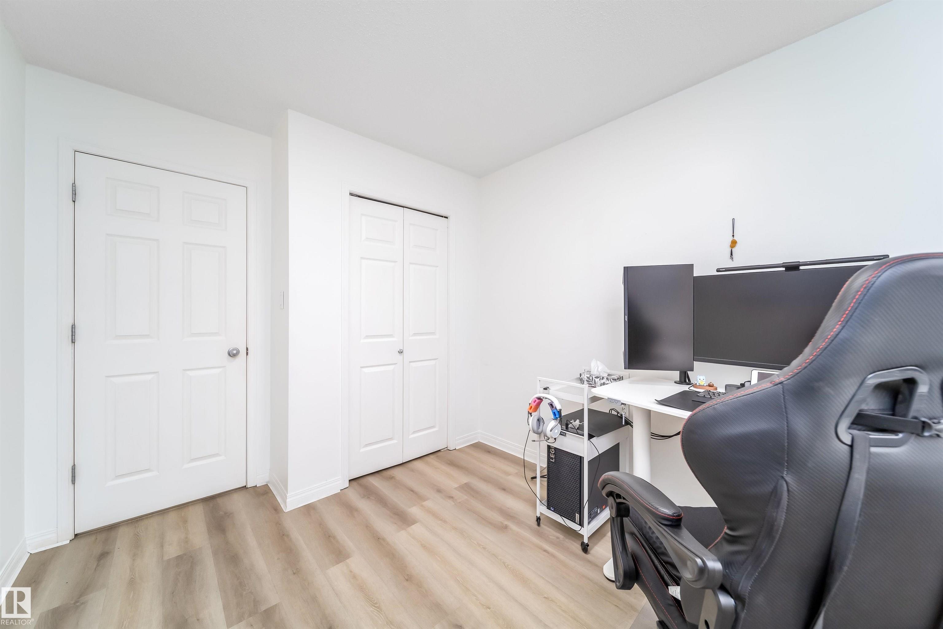 Photo 16 at 30 - 130 Hyndman Crescent NW, River Valley Hermitage, Edmonton