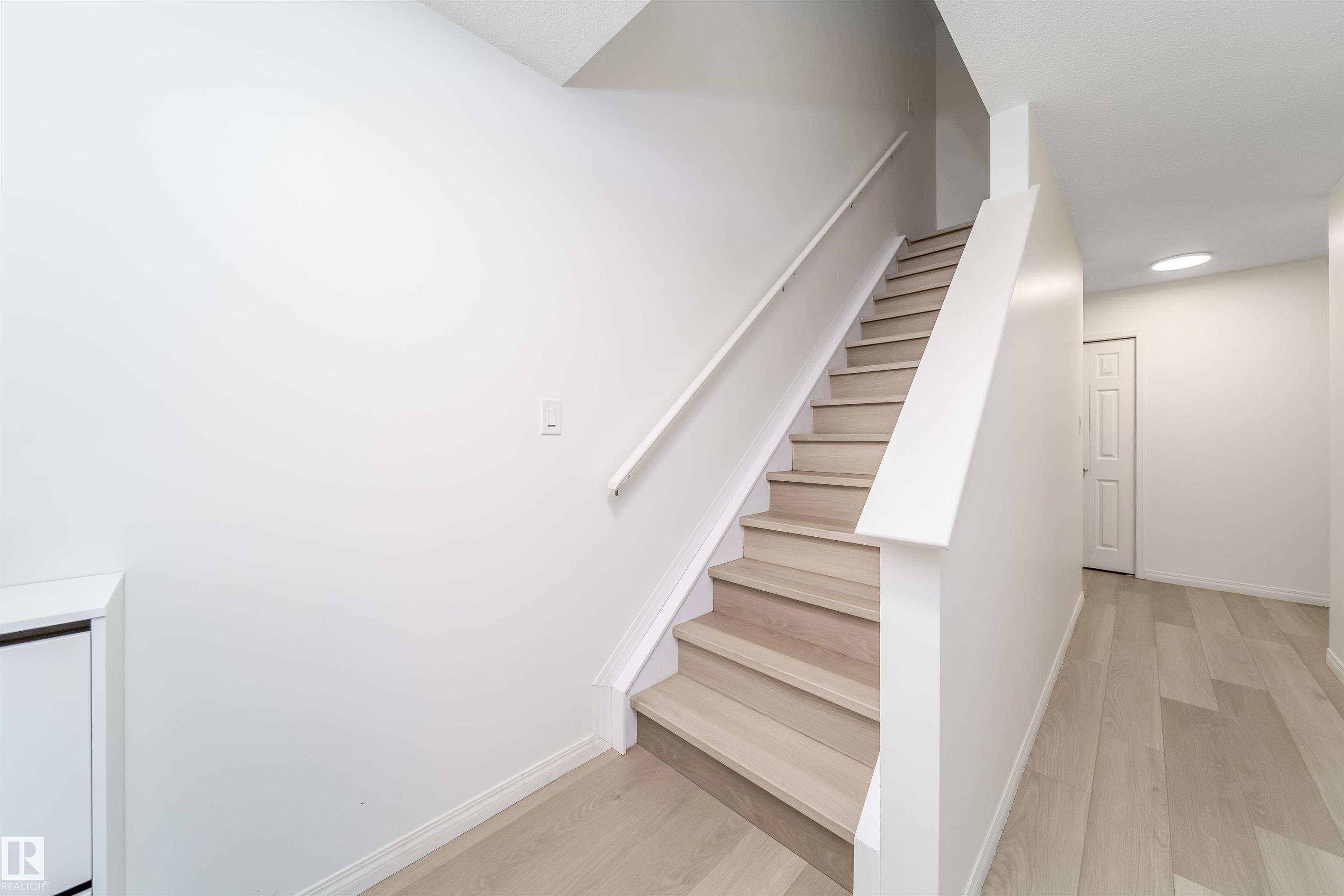 Photo 33 at 30 - 130 Hyndman Crescent NW, River Valley Hermitage, Edmonton