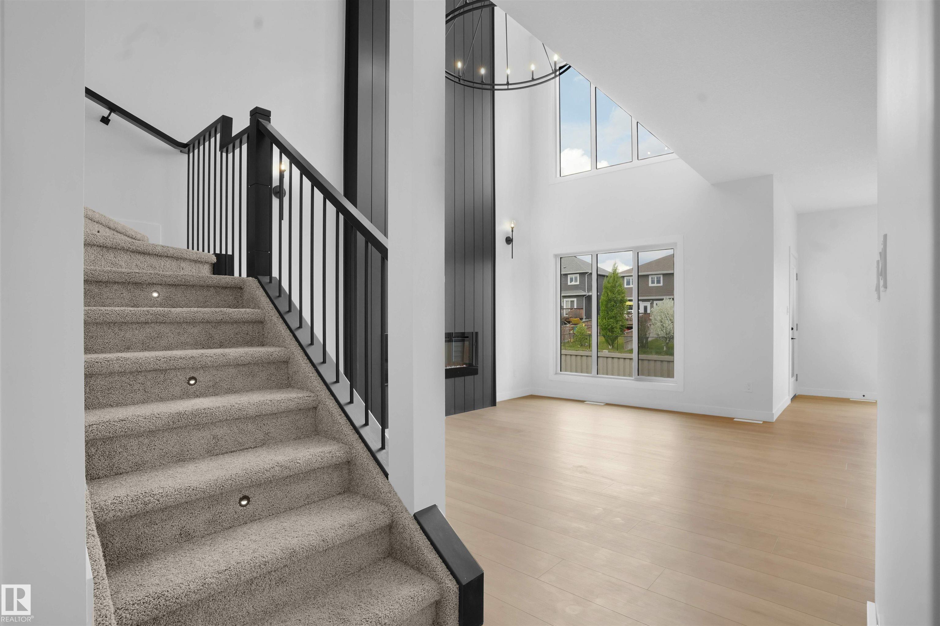 Photo 15 at 1419 Osprey Court NW, Hawks Ridge, Edmonton