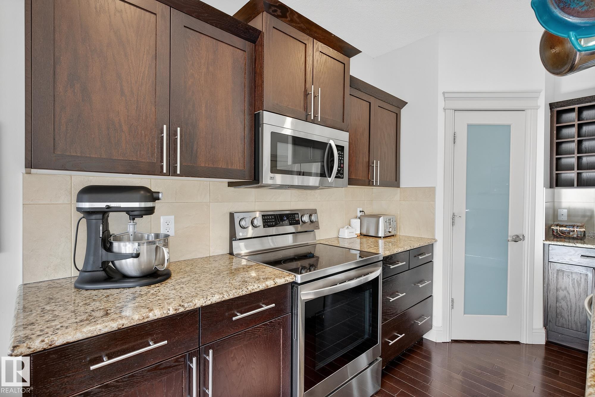 Photo 25 at 6231 18 Avenue SW, Walker, Edmonton