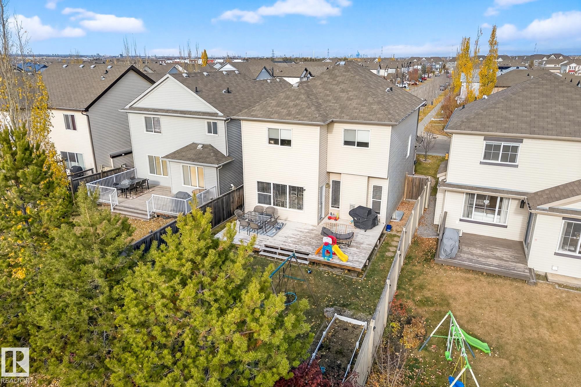 Photo 9 at 6231 18 Avenue SW, Walker, Edmonton