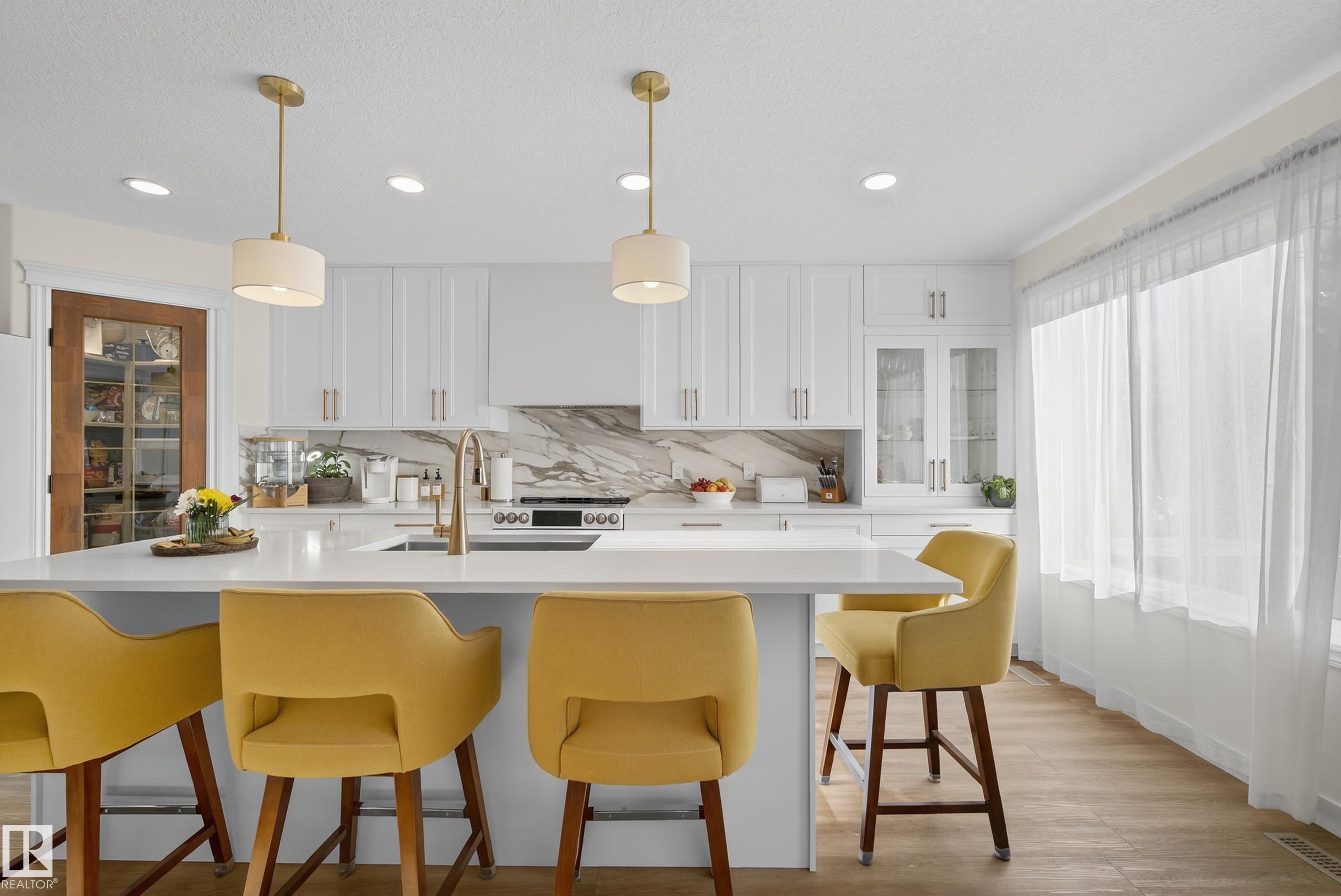 Photo 18 at 8705 92a Avenue NW, Strathearn, Edmonton