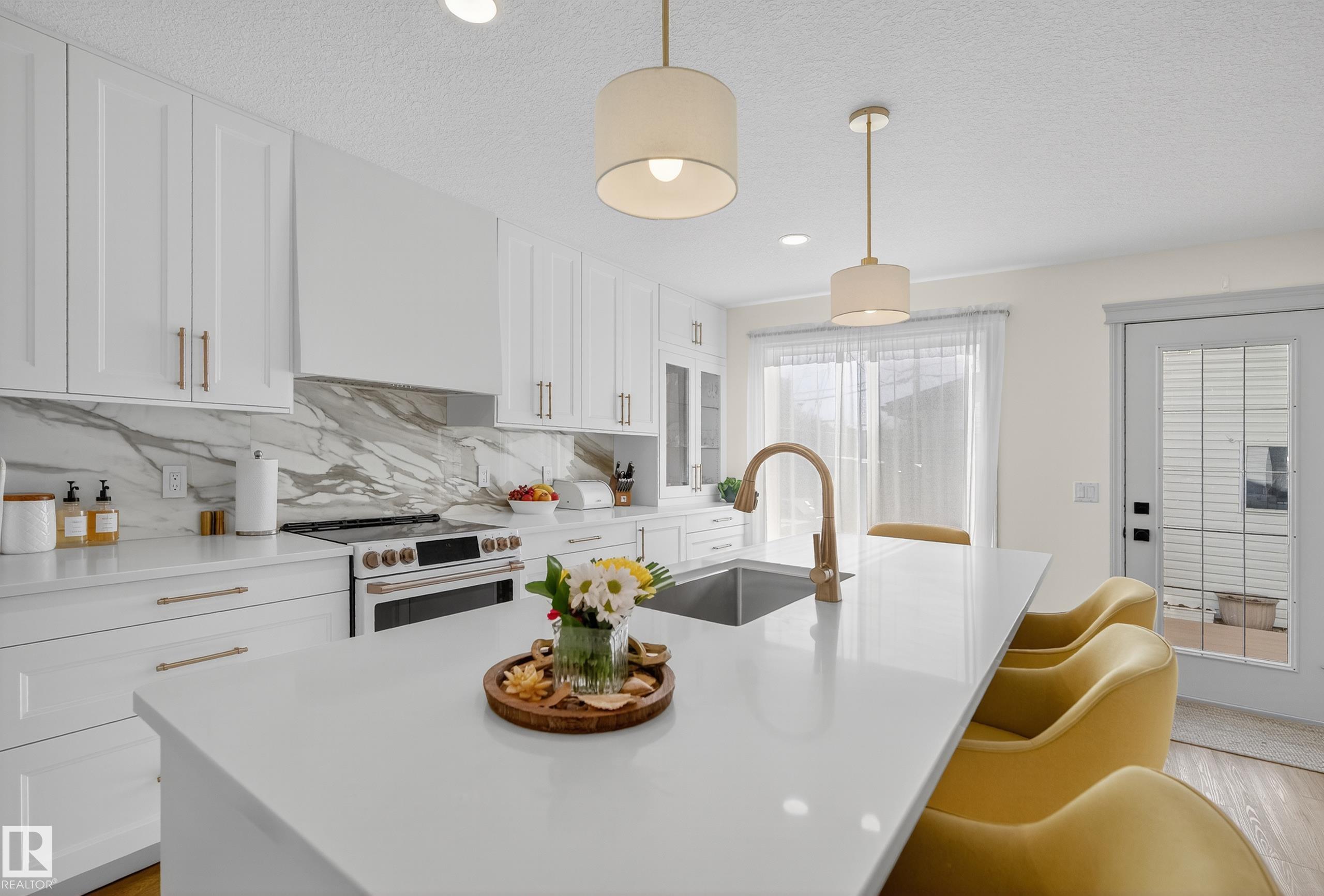 Photo 22 at 8705 92a Avenue NW, Strathearn, Edmonton