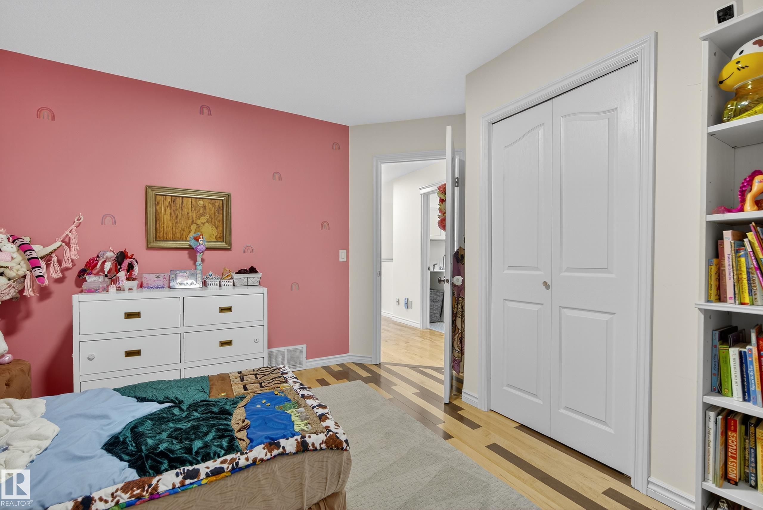 Photo 36 at 8705 92a Avenue NW, Strathearn, Edmonton