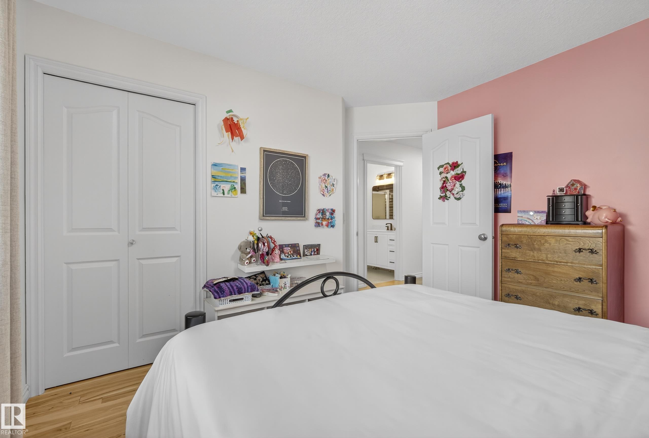 Photo 39 at 8705 92a Avenue NW, Strathearn, Edmonton