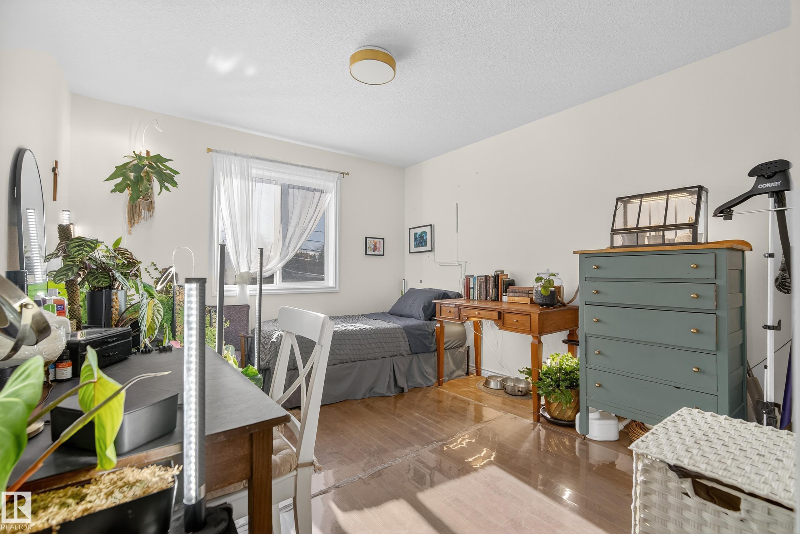 Photo 40 at 8705 92a Avenue NW, Strathearn, Edmonton