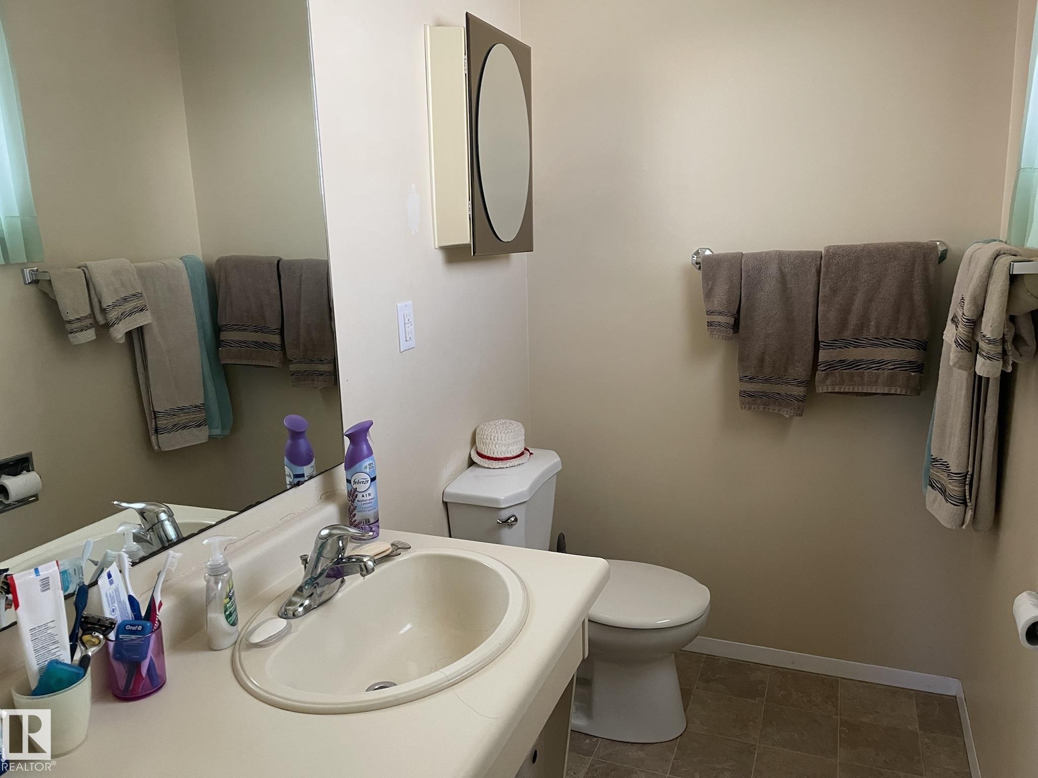 Photo 8 at 4327 114a Street NW, Royal Gardens, Edmonton