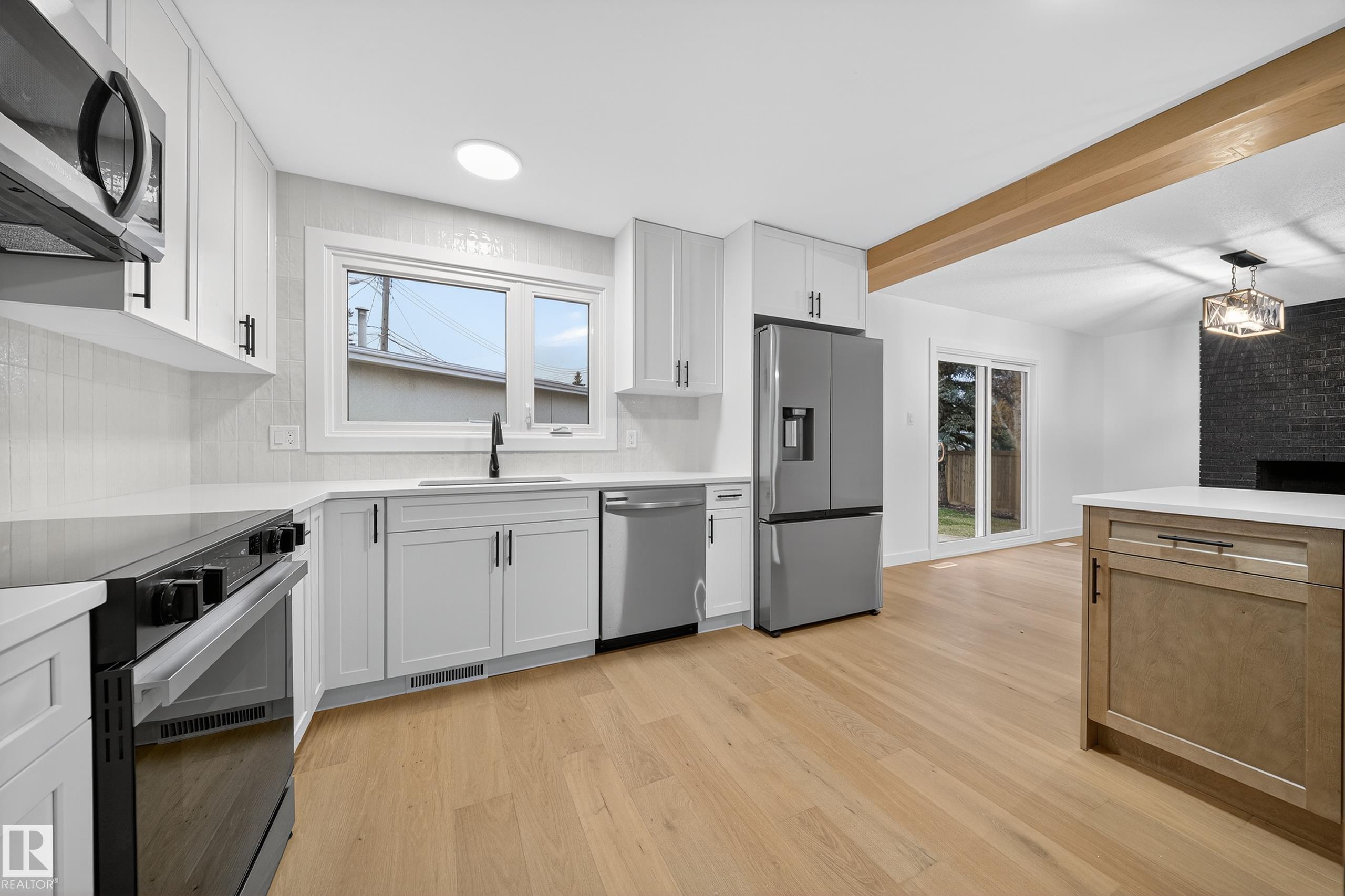 Photo 15 at 11147 36a Avenue NW, Greenfield, Edmonton