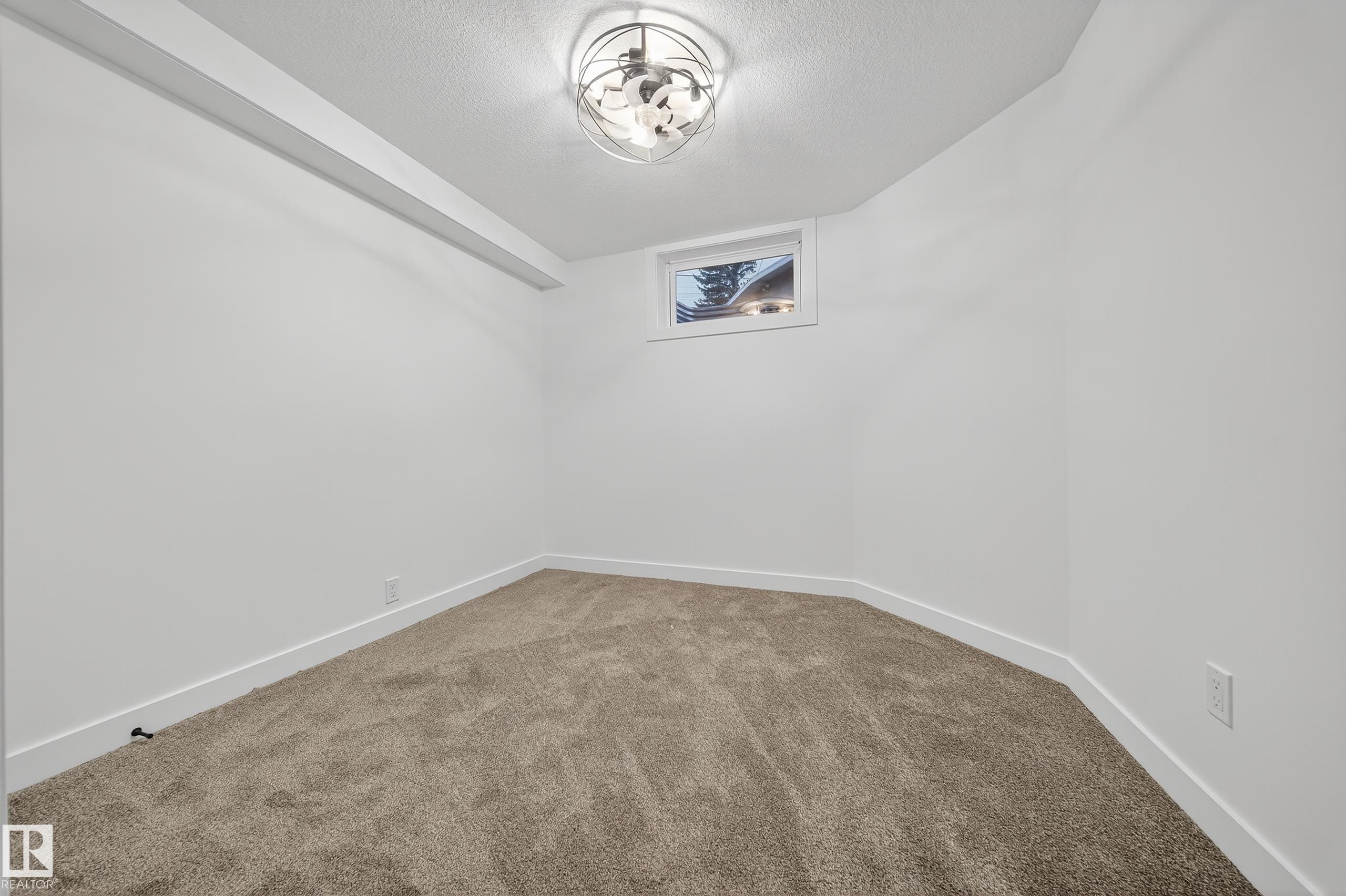 Photo 40 at 11147 36a Avenue NW, Greenfield, Edmonton