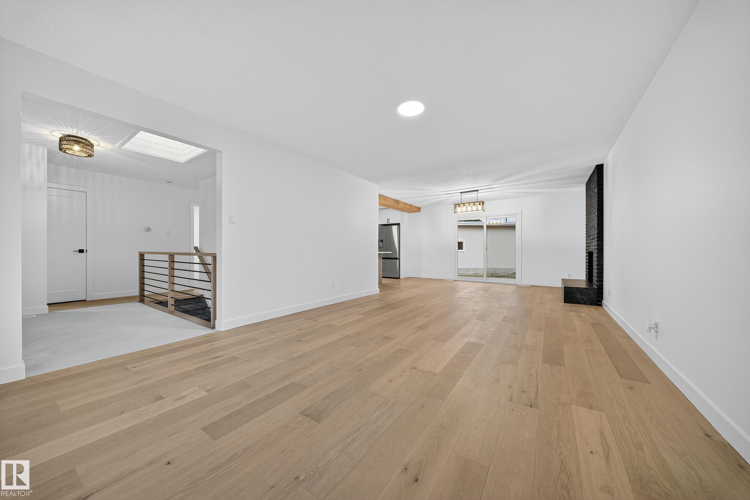 Photo 10 at 11147 36a Avenue NW, Greenfield, Edmonton